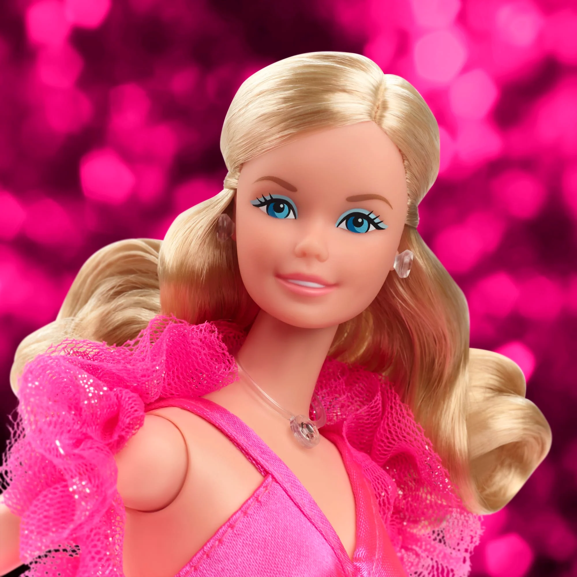 1977 Superstar Barbie Doll Reproduction - Image 4