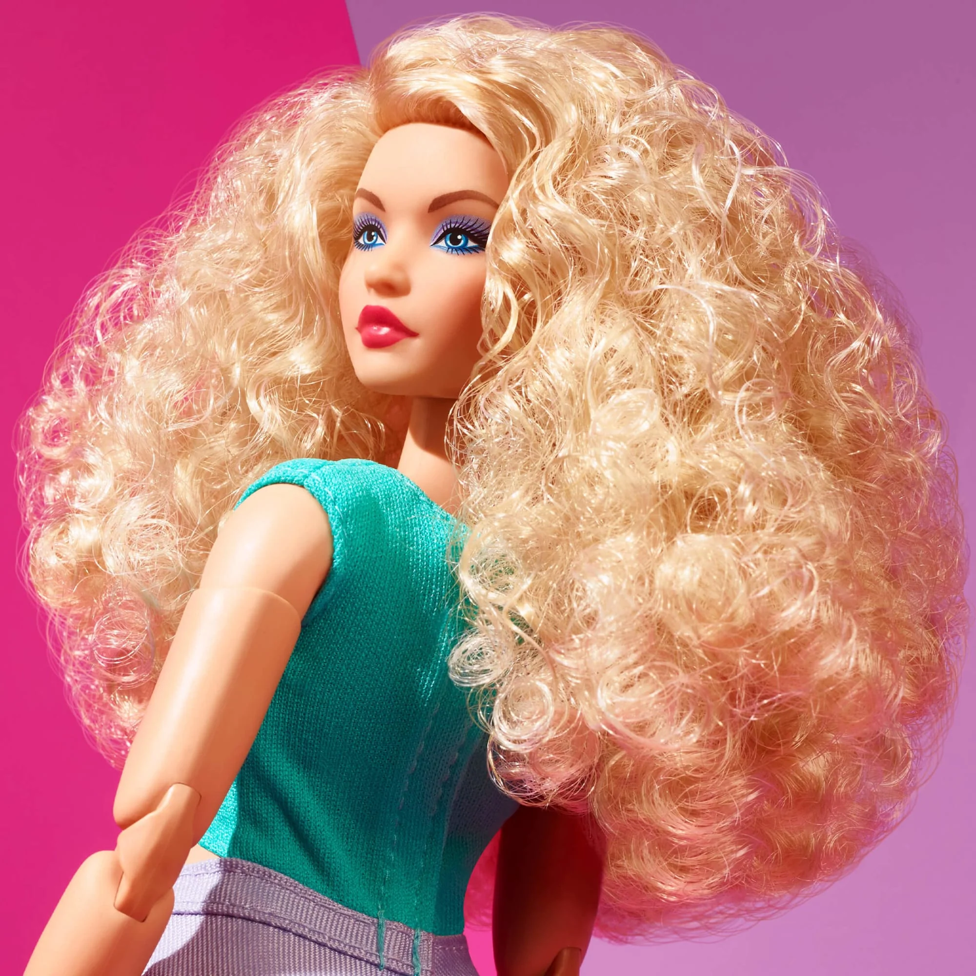 Barbie Looks Doll (Curvy, Curly Blonde Hair) - Image 10