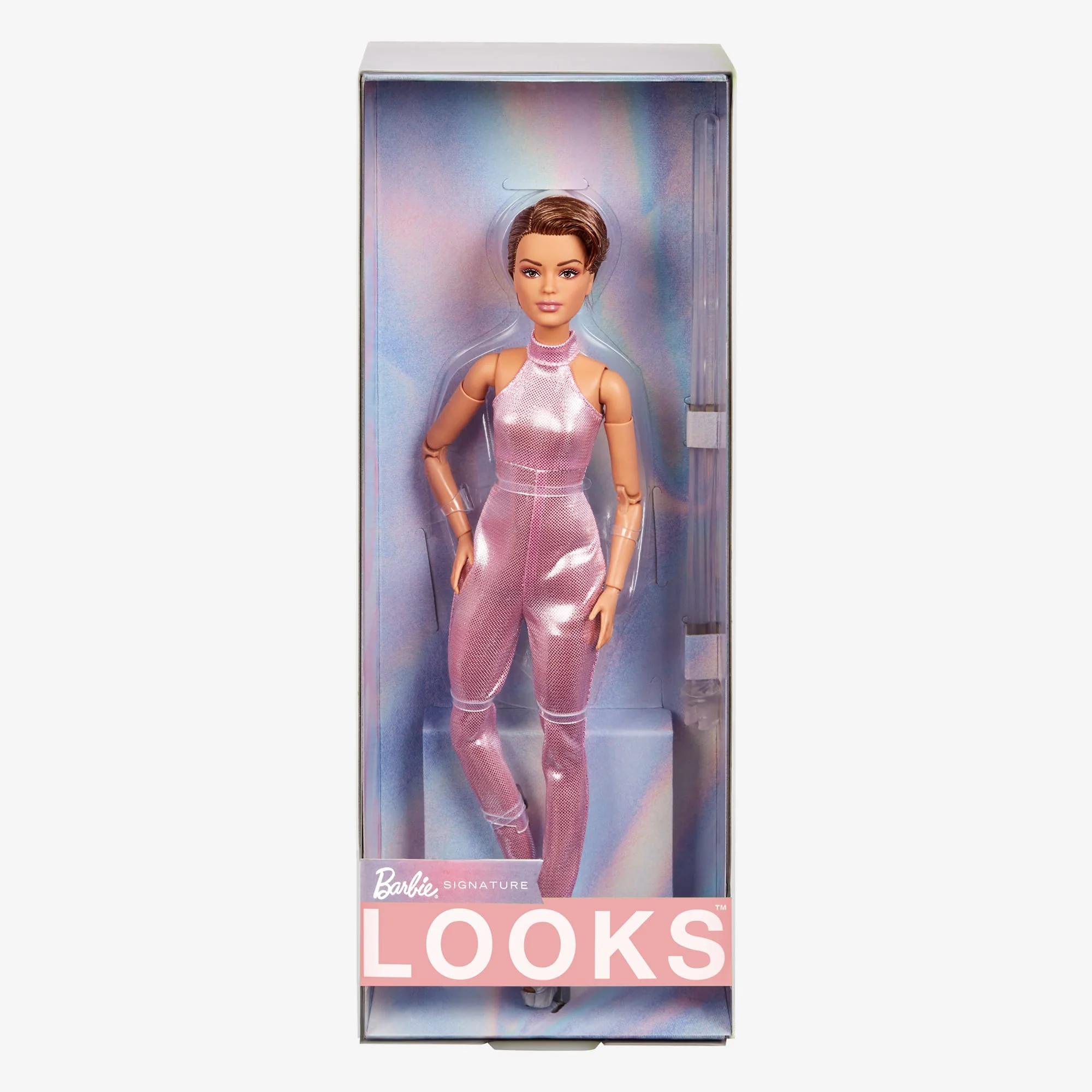 Barbie Looks Doll #22 (Petite, Short Auburn Hair) - Image 12