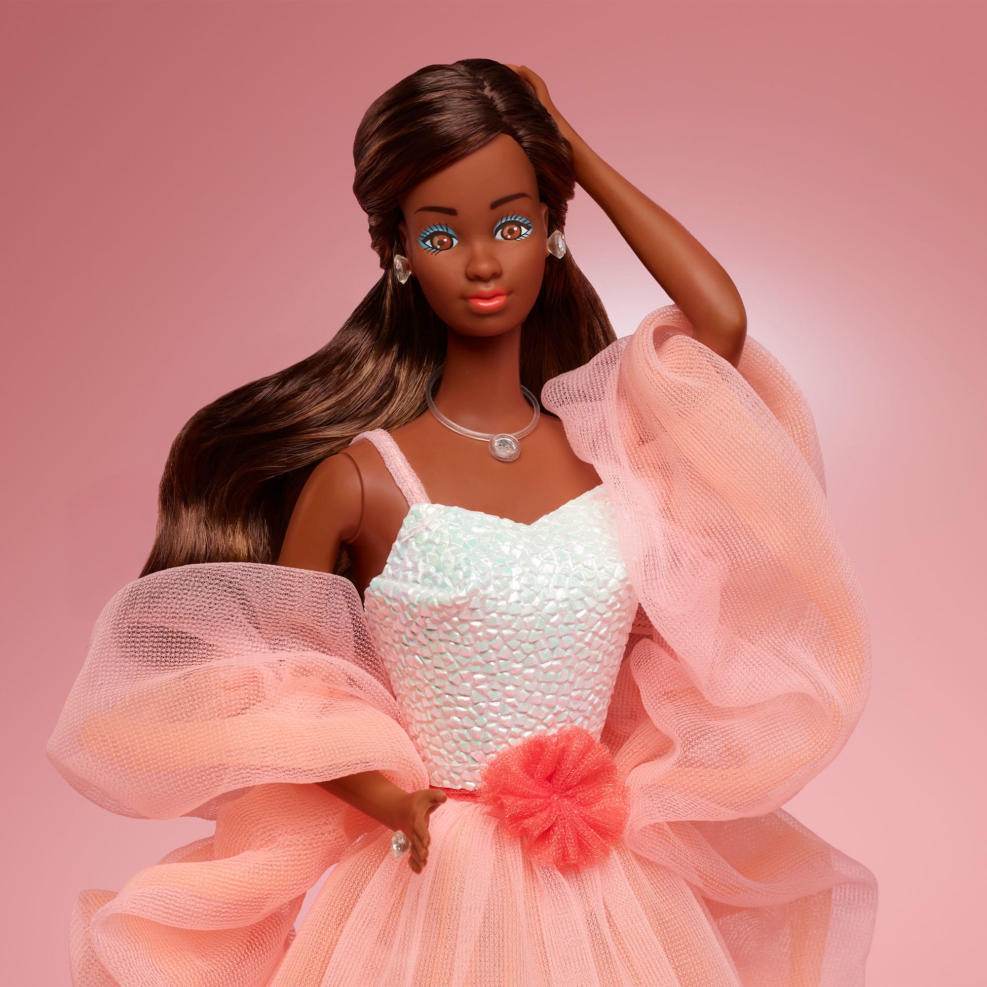 Peaches ‘n Cream Barbie Doll, Brown Hair - Image 4