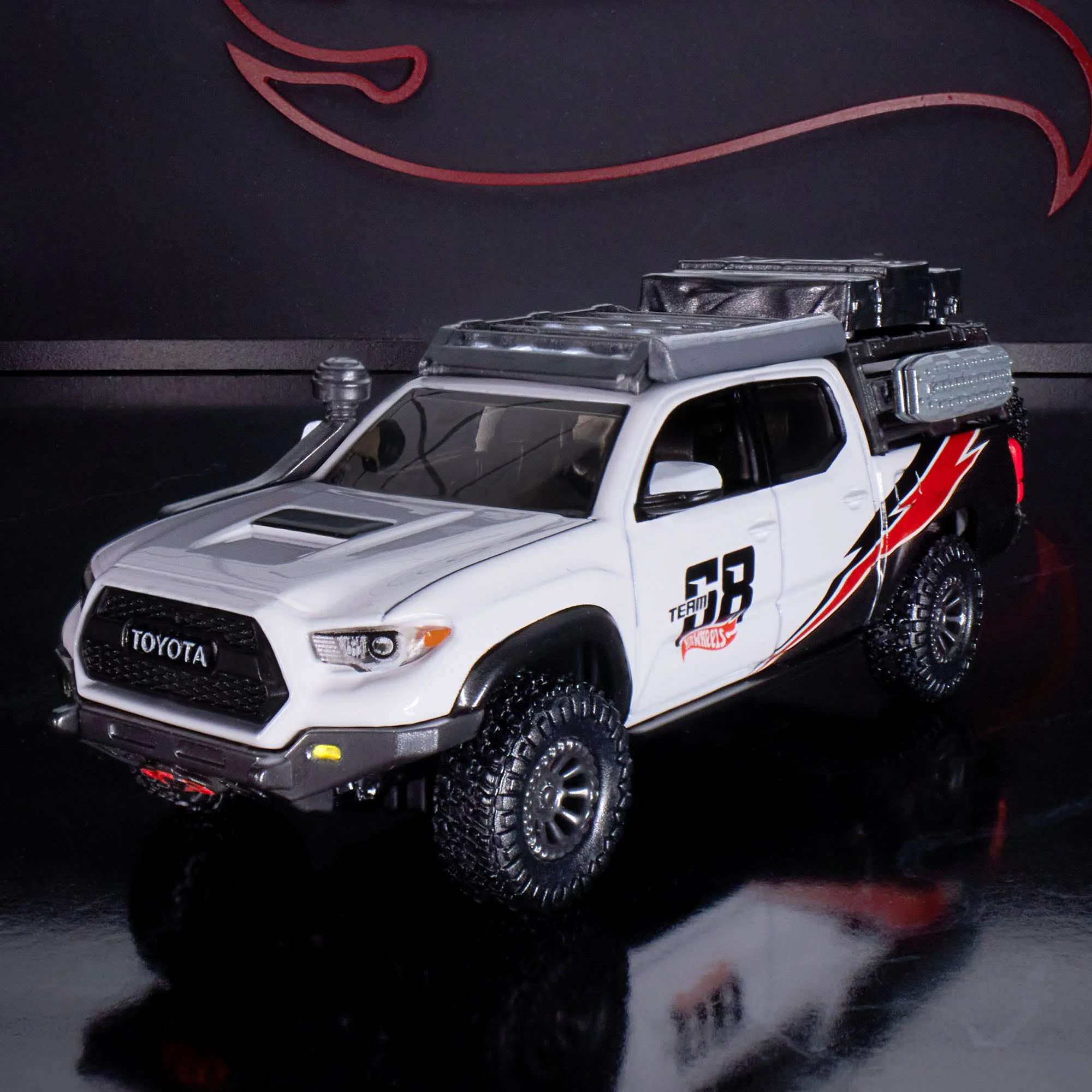 Hot Wheels Elite 64 Mod Shop '17 Toyota Tacoma - Image 8