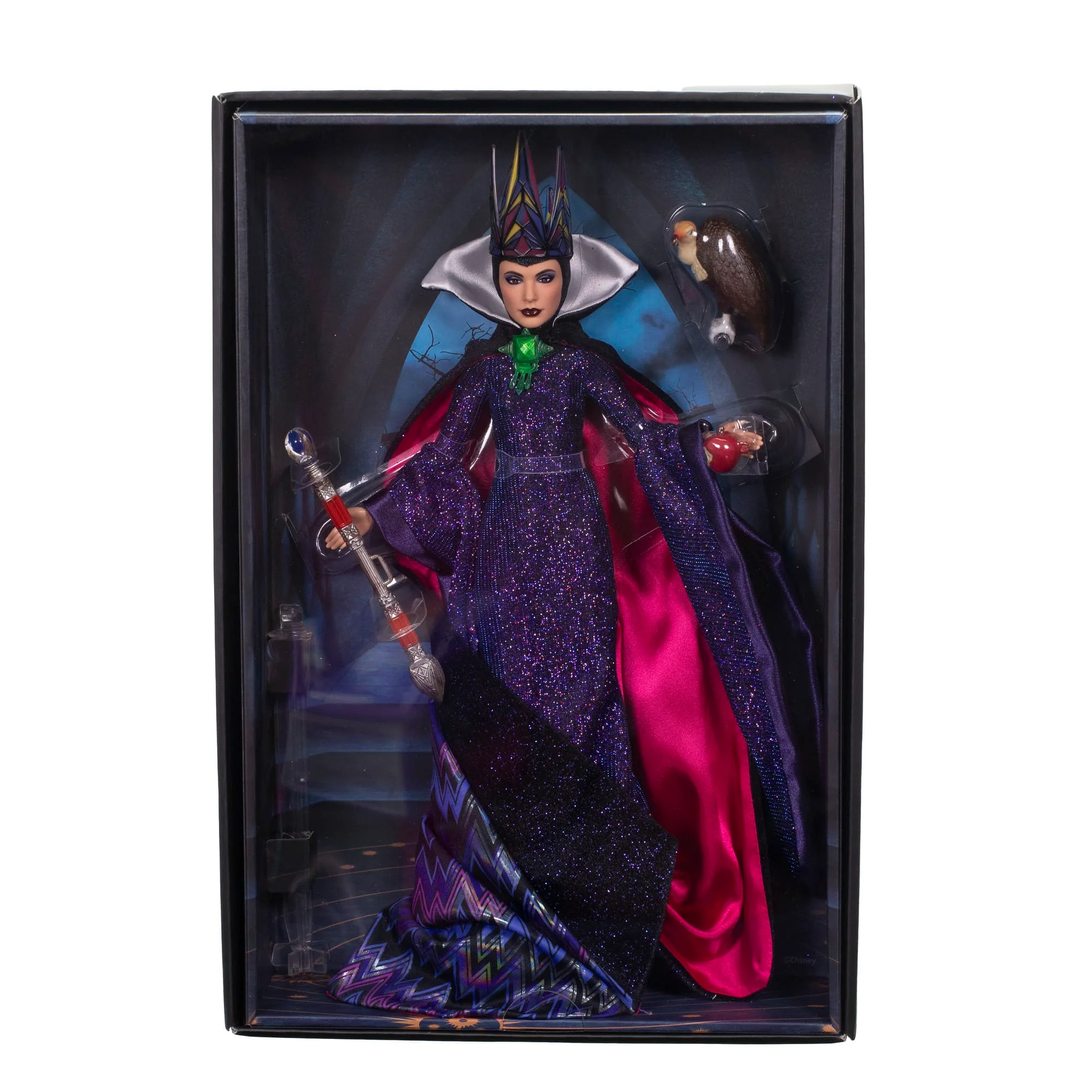 Evil Queen Doll From Disney’s Snow White - Image 8