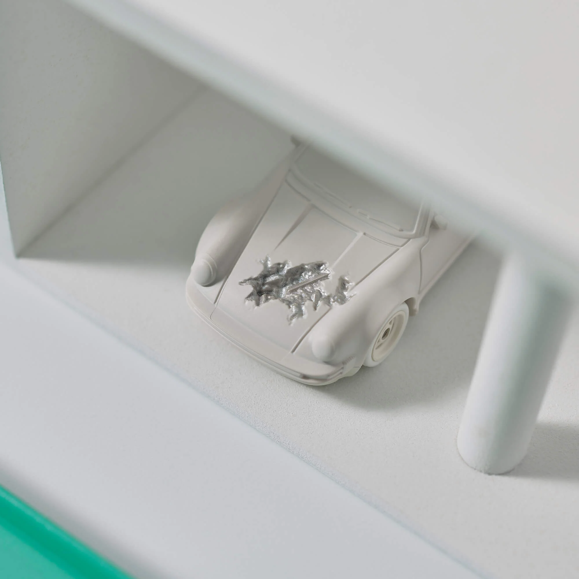 Hot Wheels x Daniel Arsham Eroded Porsche 930 and Rally Case - Image 9
