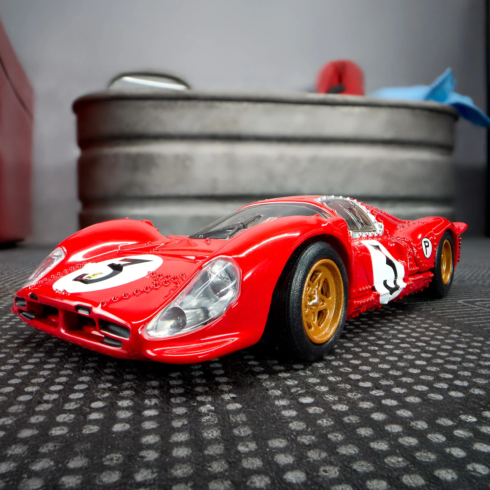 Hot Wheels Elite 64 1967 Ferrari 330 P4 - Image 15