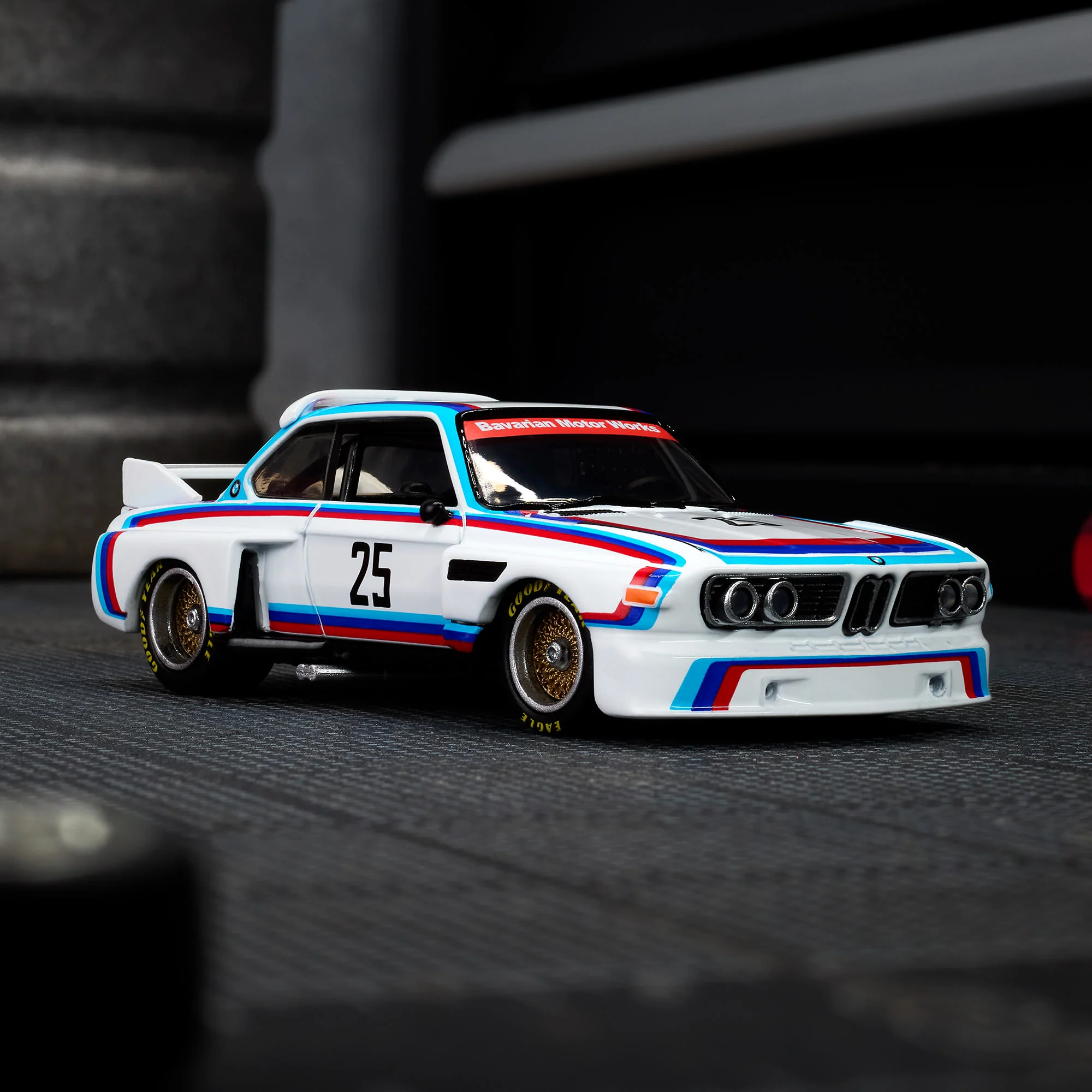 Hot Wheels Elite 64 1975 BMW 3.0 CSL Race - Image 3