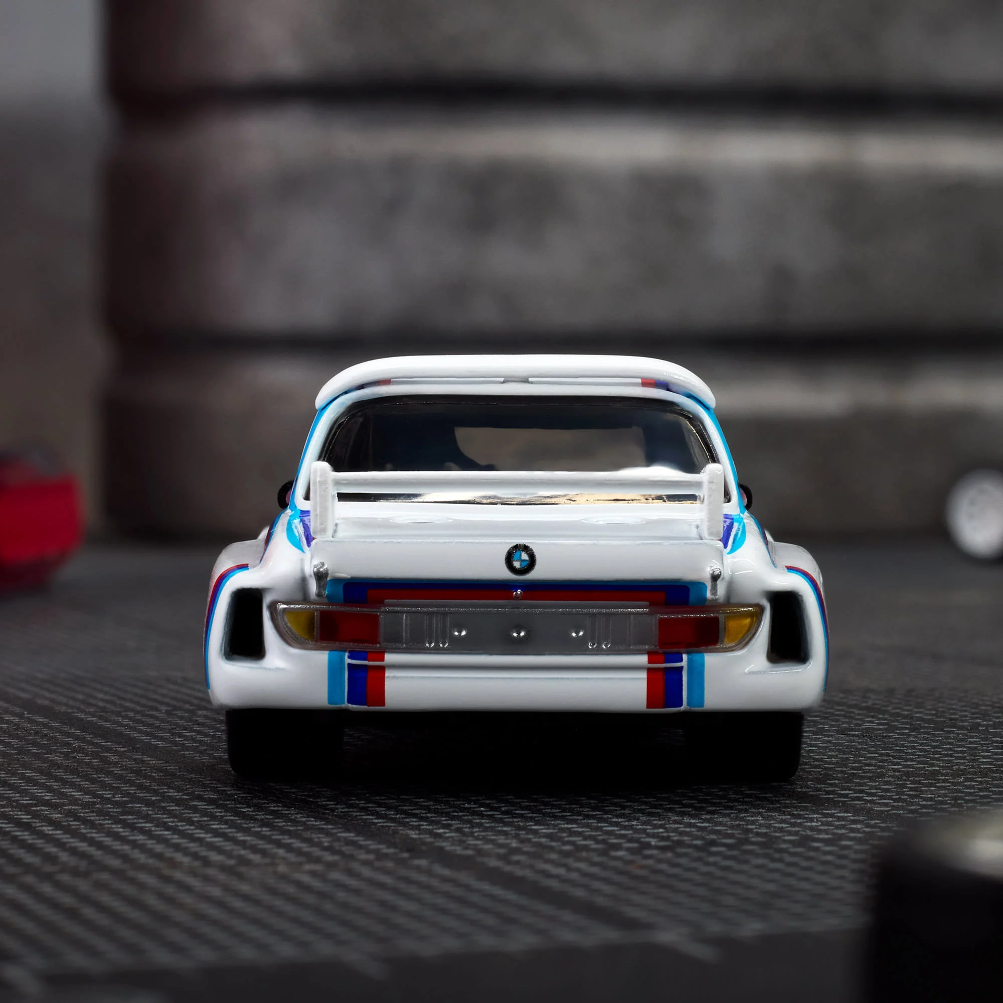 Hot Wheels Elite 64 1975 BMW 3.0 CSL Race - Image 6