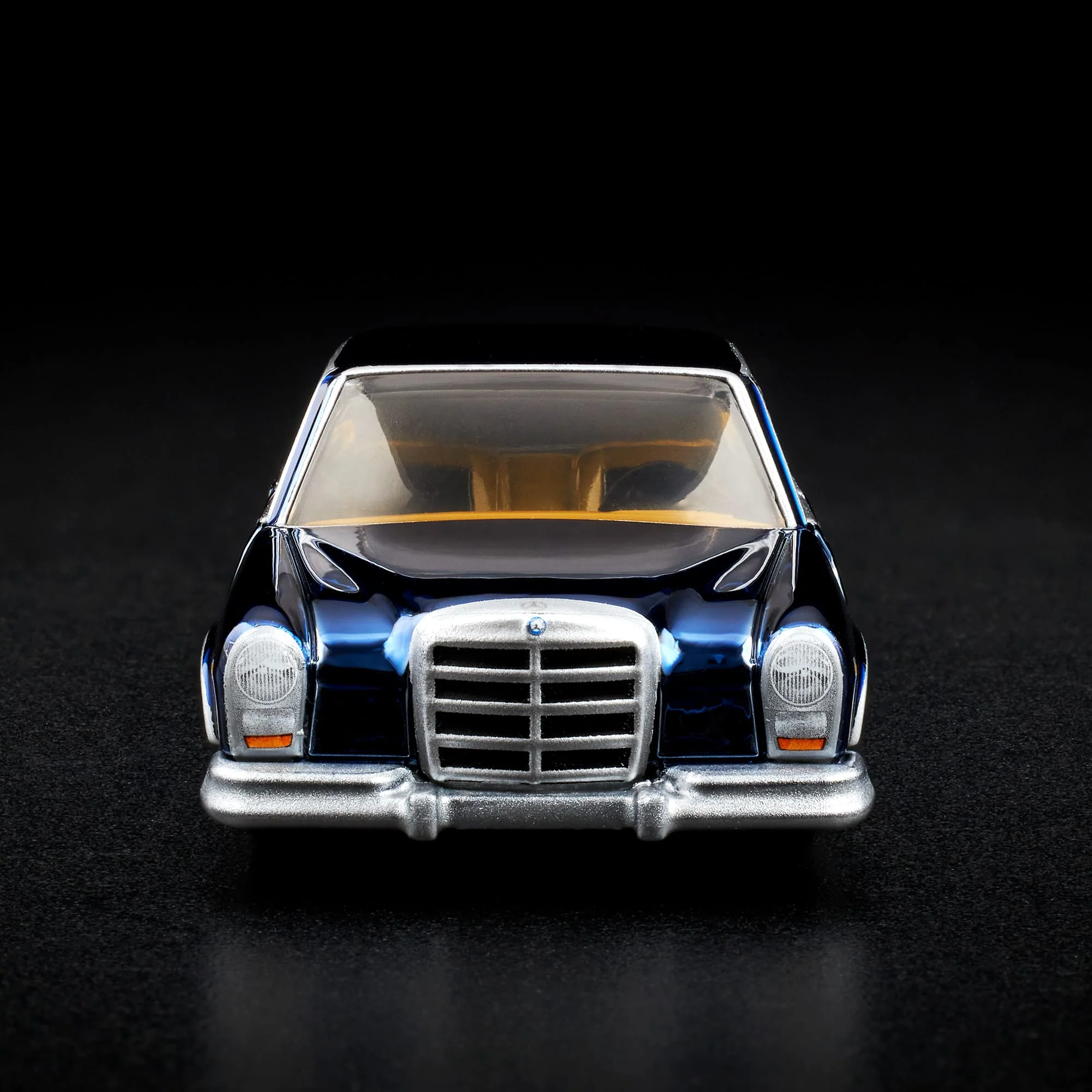 RLC Exclusive 1964 Mercedes-Benz 600 - Image 15