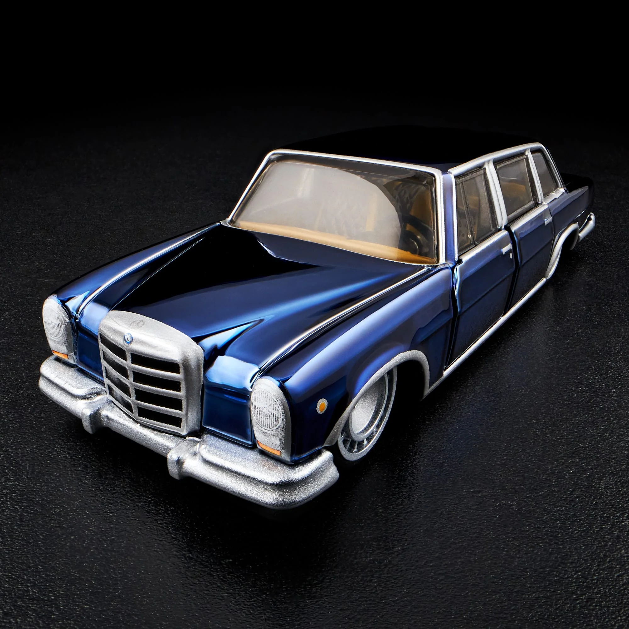 RLC Exclusive 1964 Mercedes-Benz 600 - Image 8