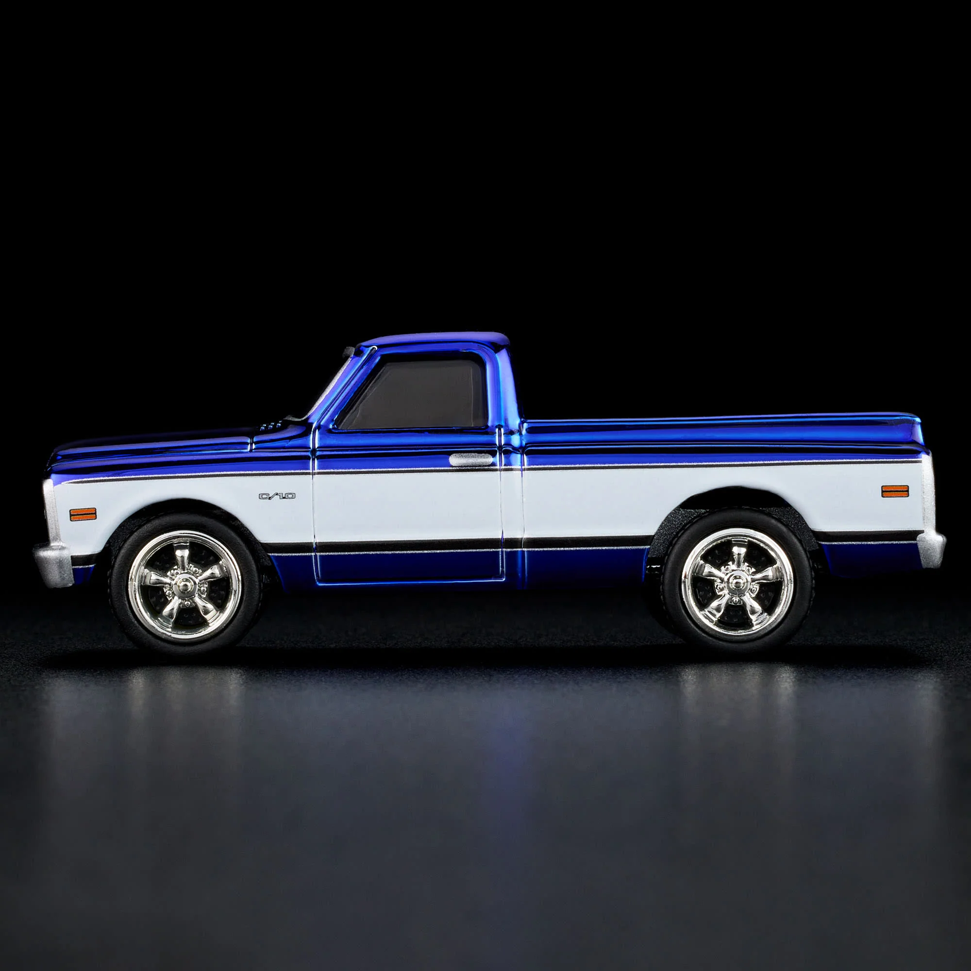 RLC Exclusive 1969 Chevy C-10 - Image 10
