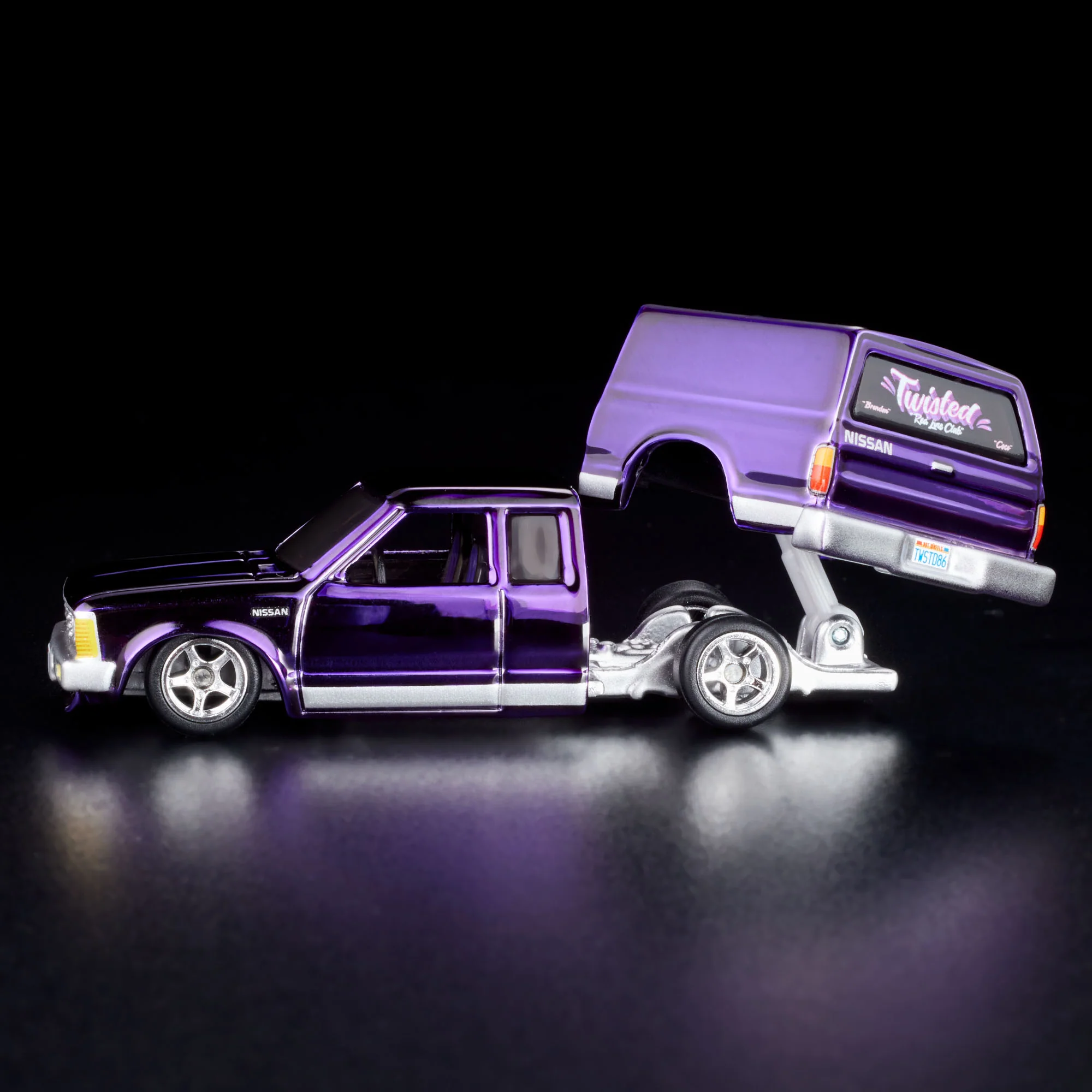 Hot Wheels RLC 1986 Nissan 720 King Cab - Image 7