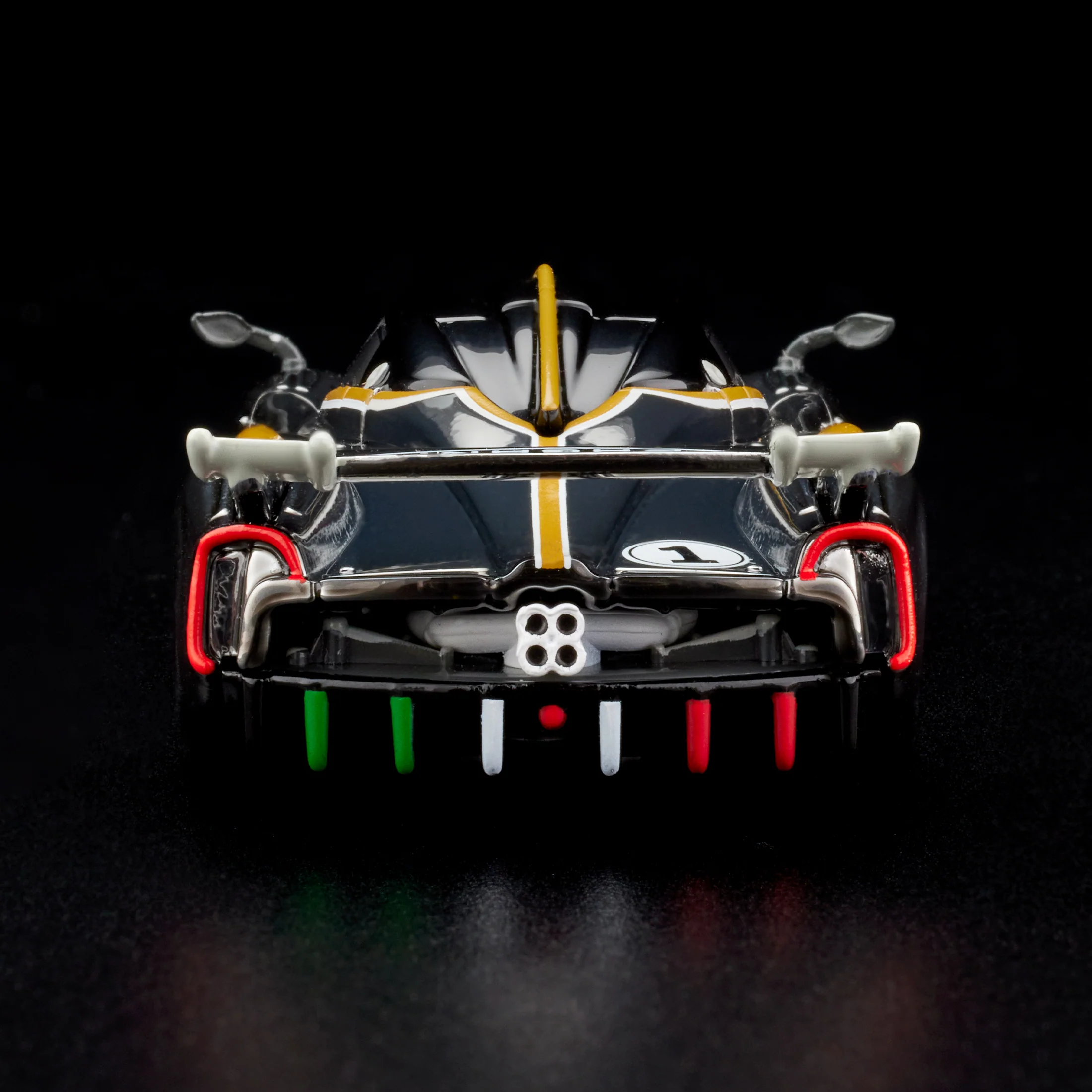 RLC Exclusive ‘21 Pagani Huayra R - Image 6