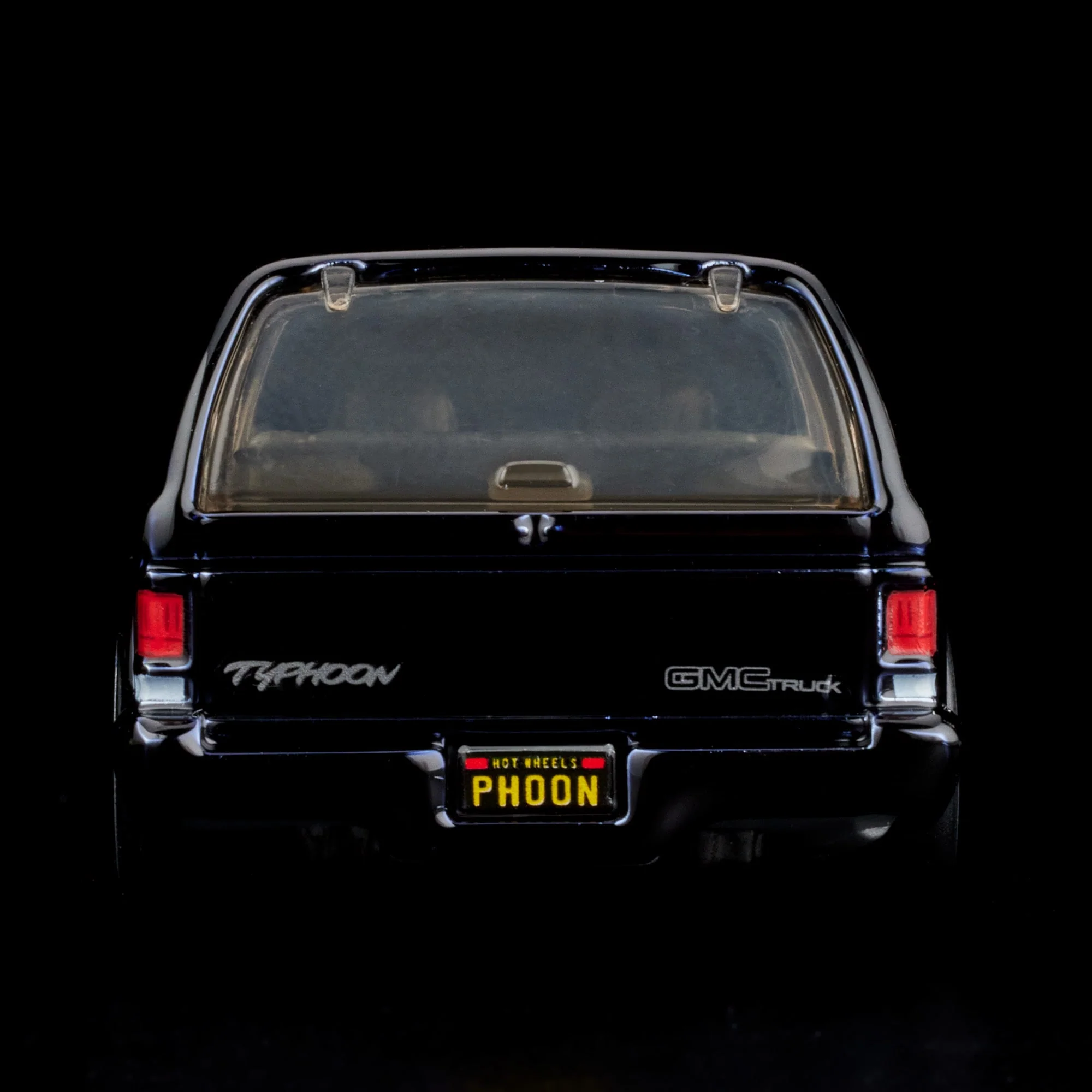 RLC Exclusive 1992 GMC Typhoon - Image 10