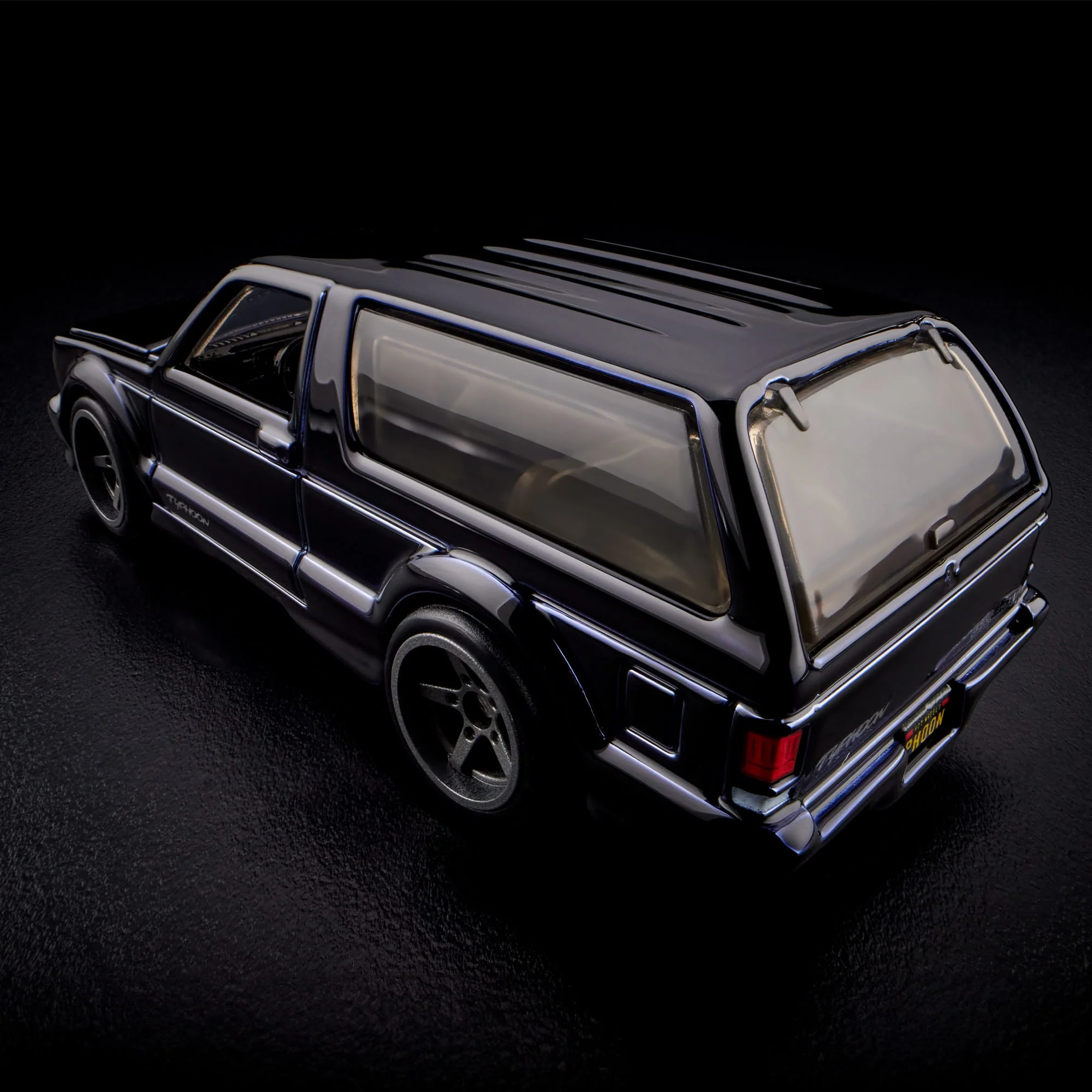 RLC Exclusive 1992 GMC Typhoon - Image 17