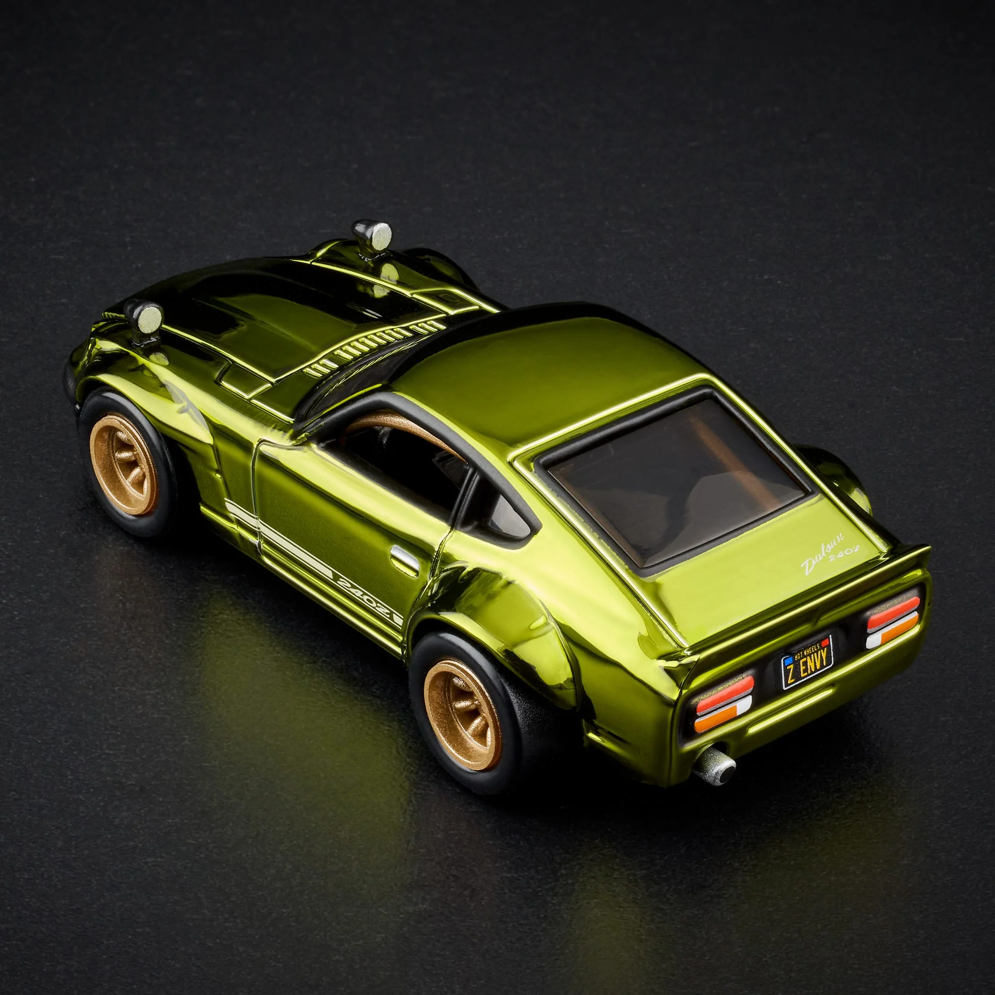 RLC Exclusive Custom ’72 Datsun 240Z - Image 10