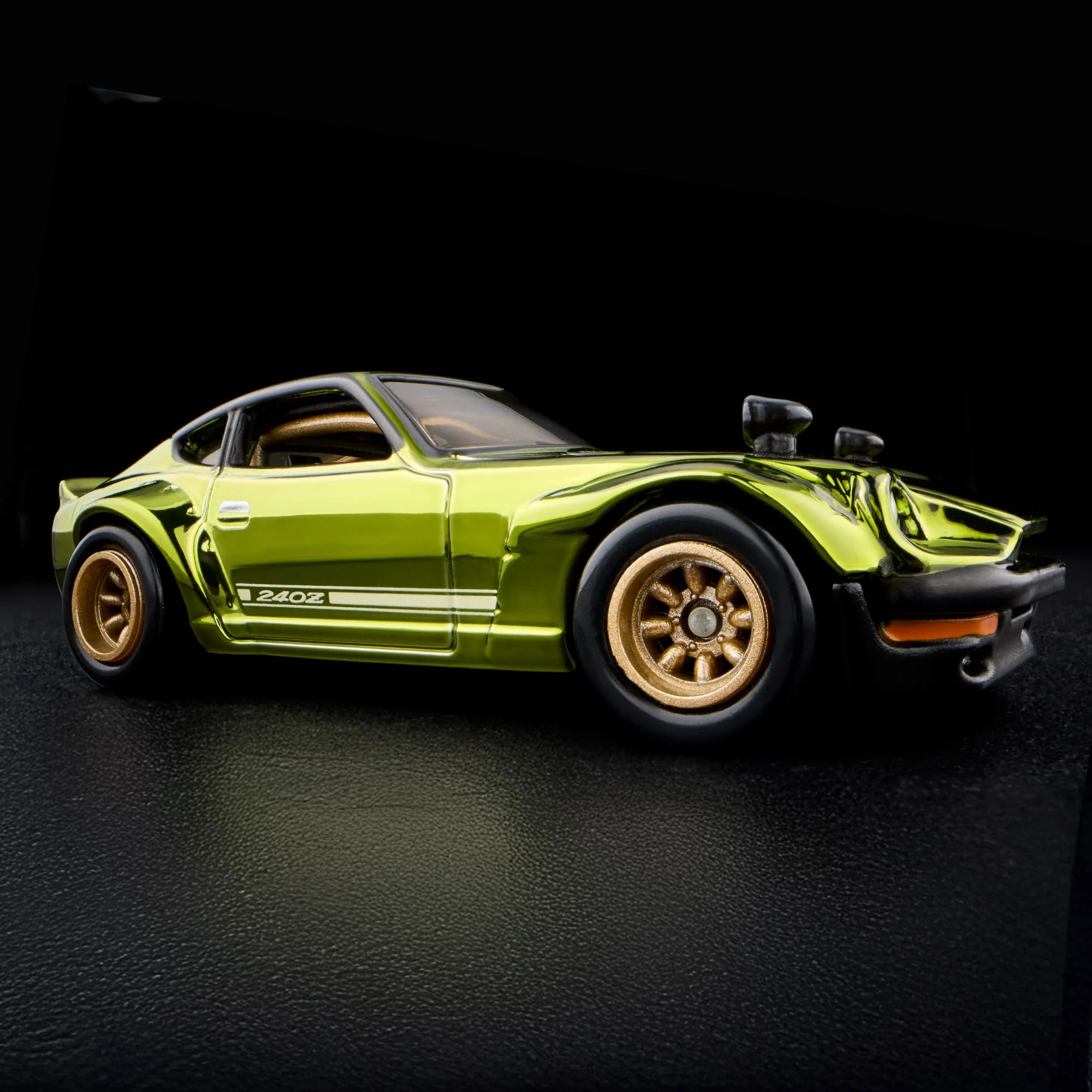 RLC Exclusive Custom ’72 Datsun 240Z - Image 6