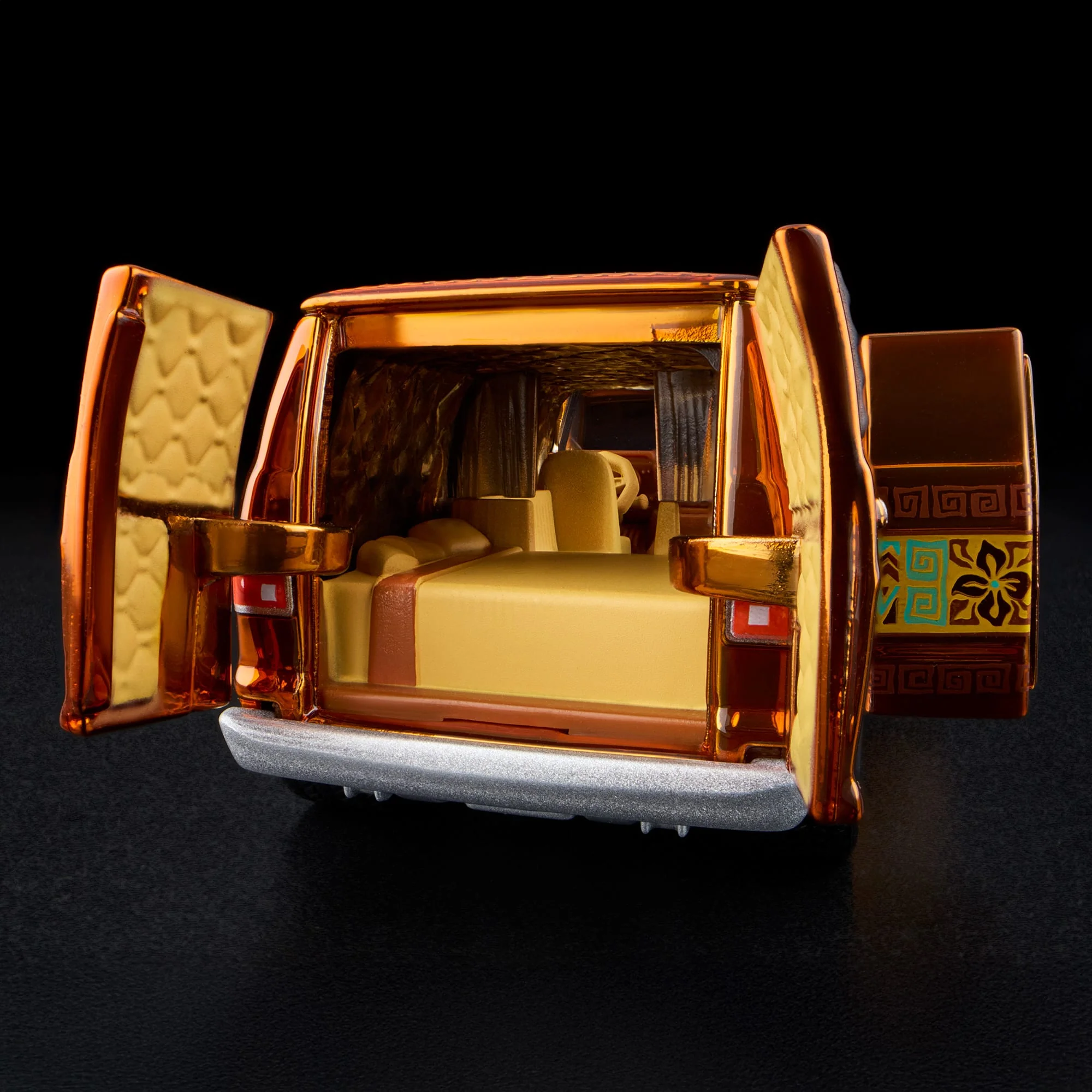 RLC Exclusive ‘70s Dodge Tradesman Van - Image 19