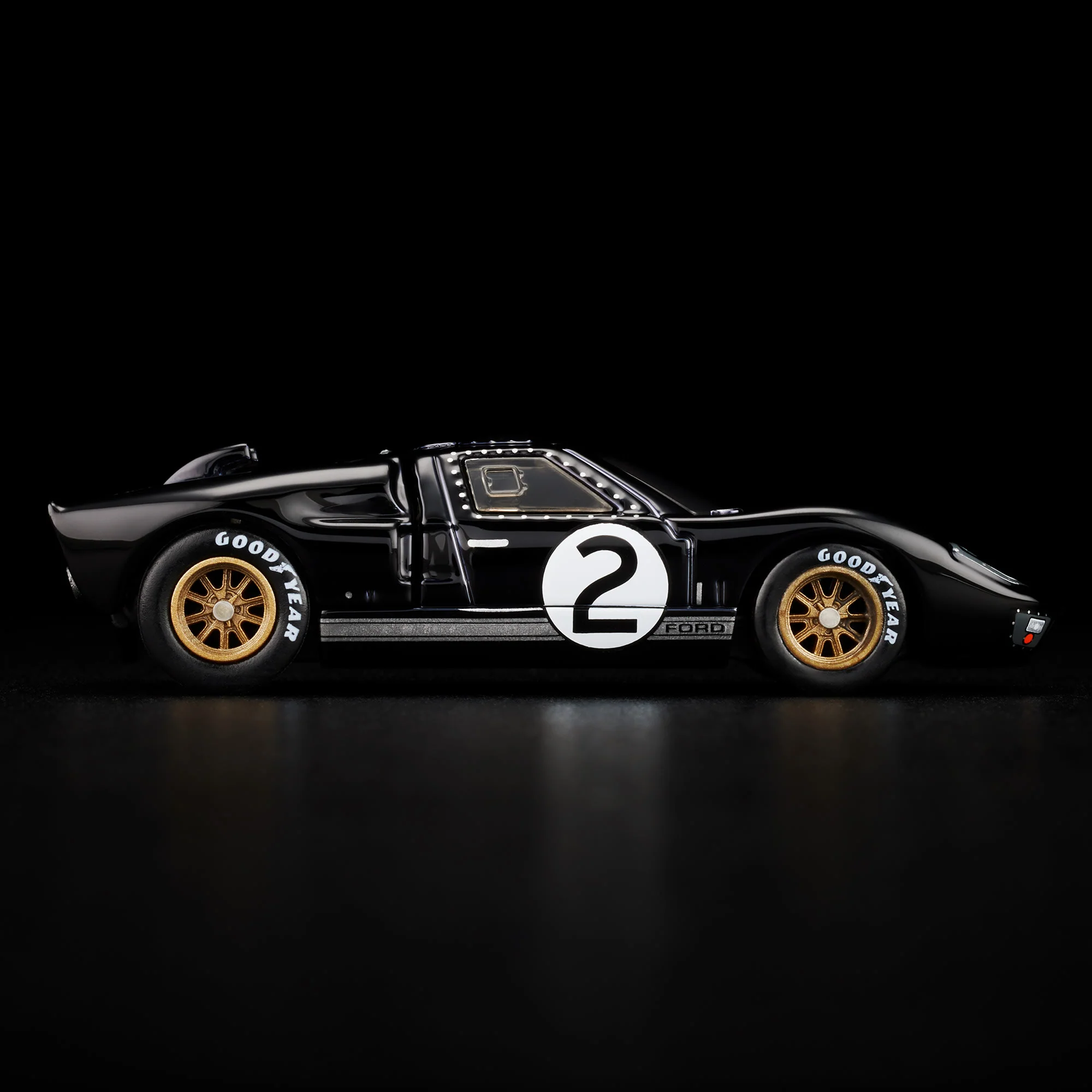 RLC Exclusive Ford GT40 MkII - Image 3