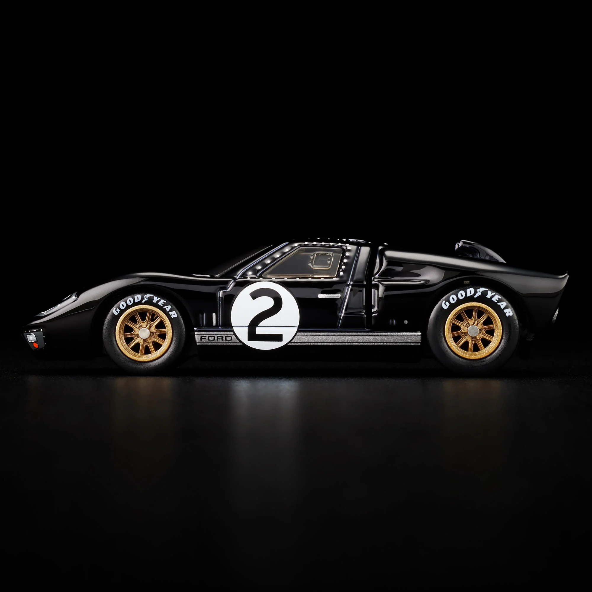 RLC Exclusive Ford GT40 MkII - Image 4