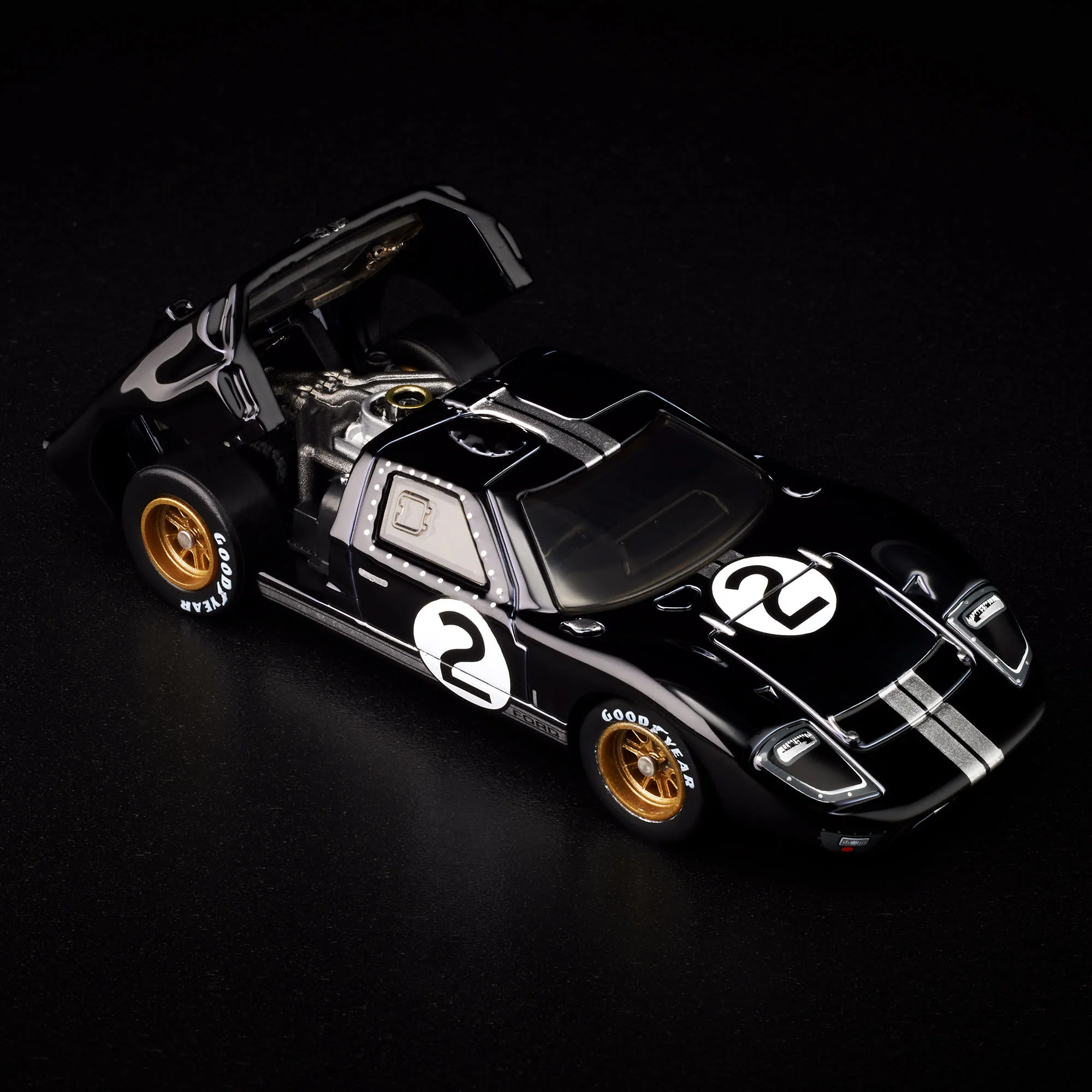 RLC Exclusive Ford GT40 MkII - Image 9