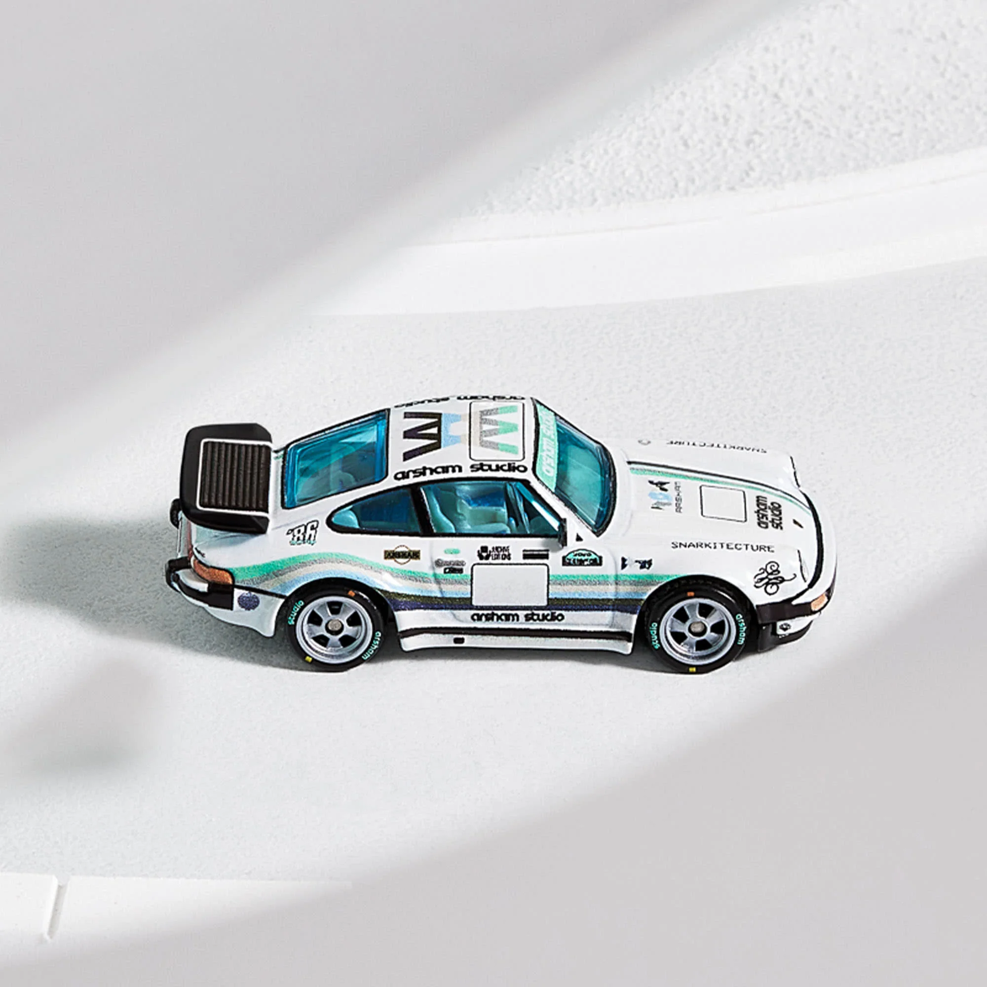 Hot Wheels x Daniel Arsham Livery Porsche 930A - Image 5