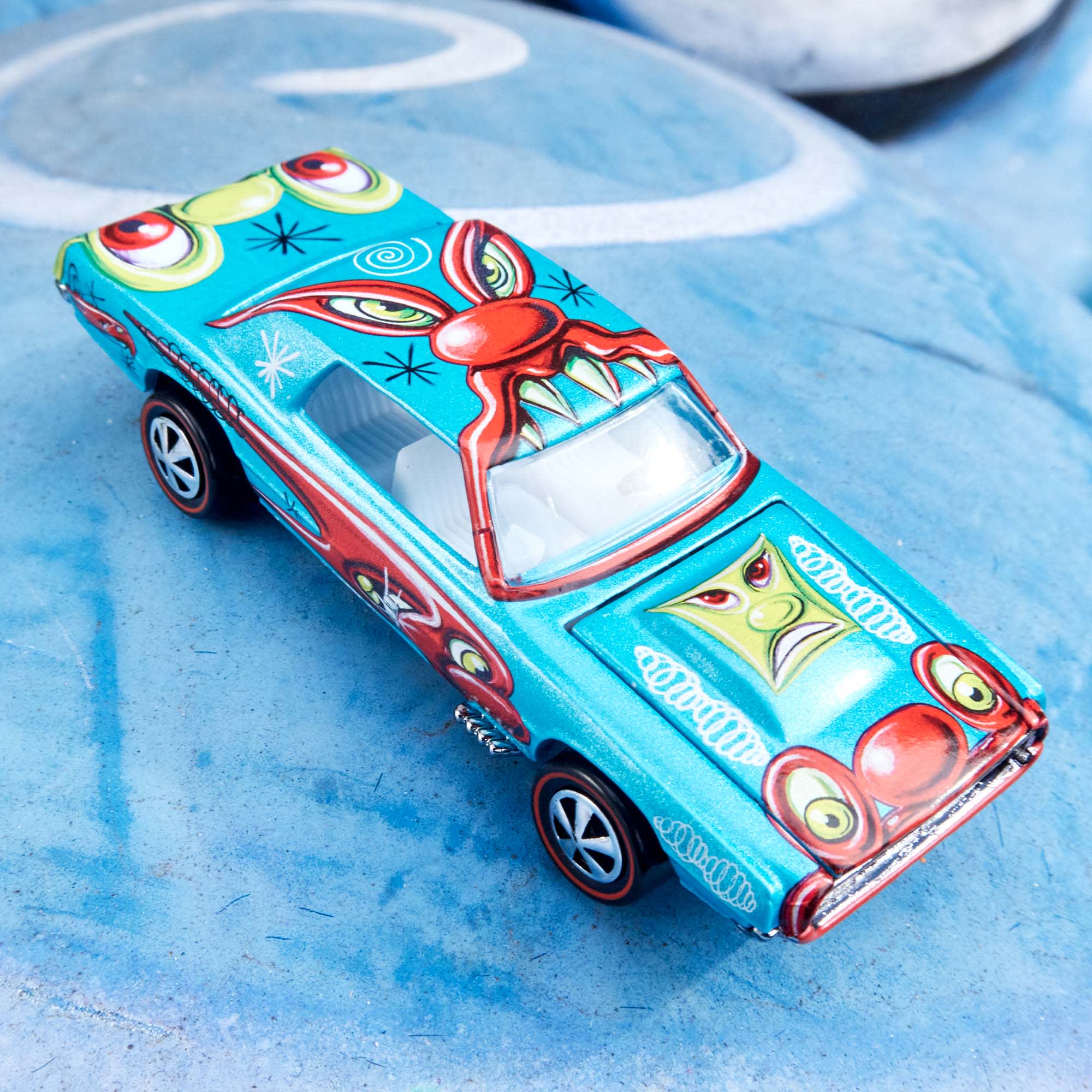 Hot Wheels x Kenny Scharf Signed Custom T-Bird - Image 15