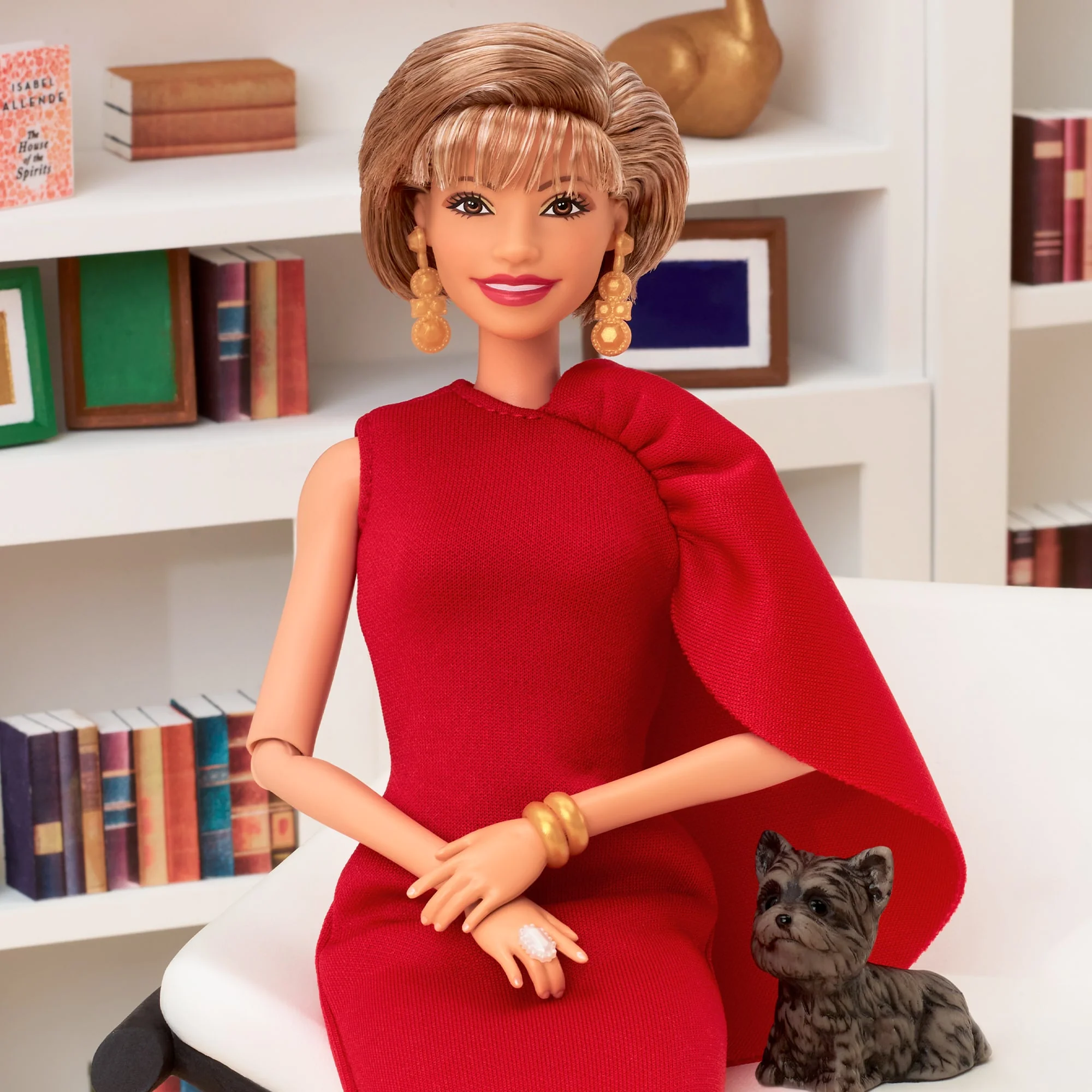 Barbie Inspiring Women Isabel Allende Doll - Image 3
