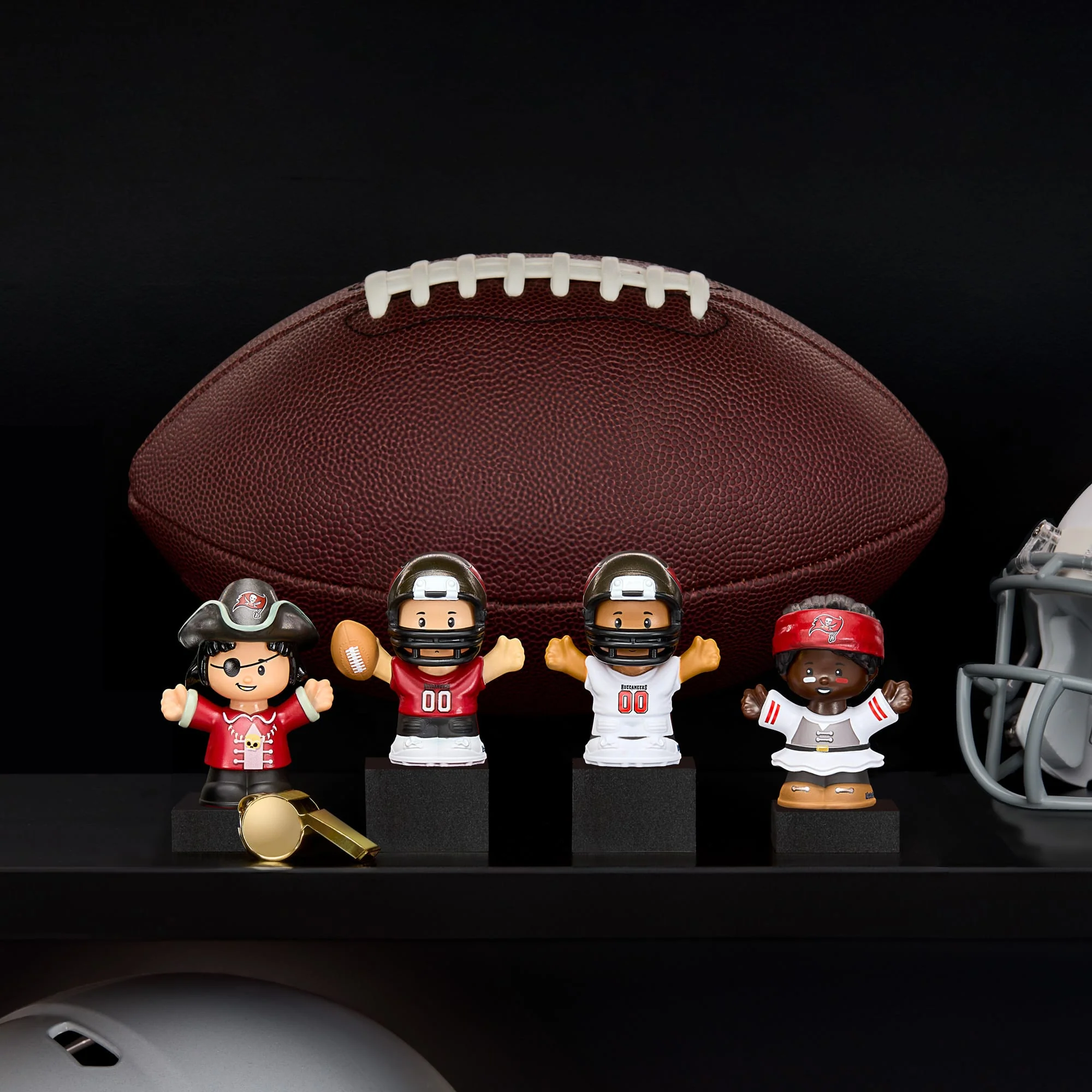 Little People Collector x NFL Tampa Bay Buccaneers Set - Image 2