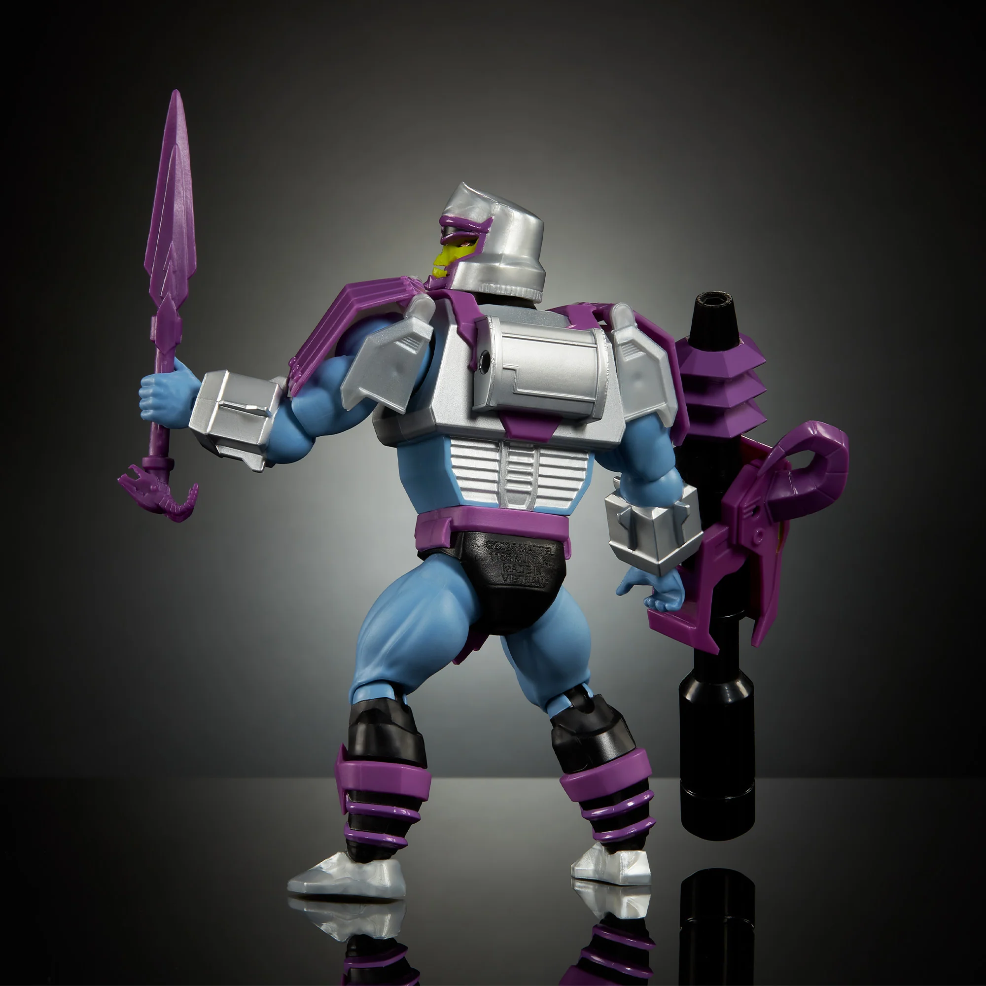 Masters of the Universe x Transformers Megatron Armor Skeletor Action Figure - Image 5