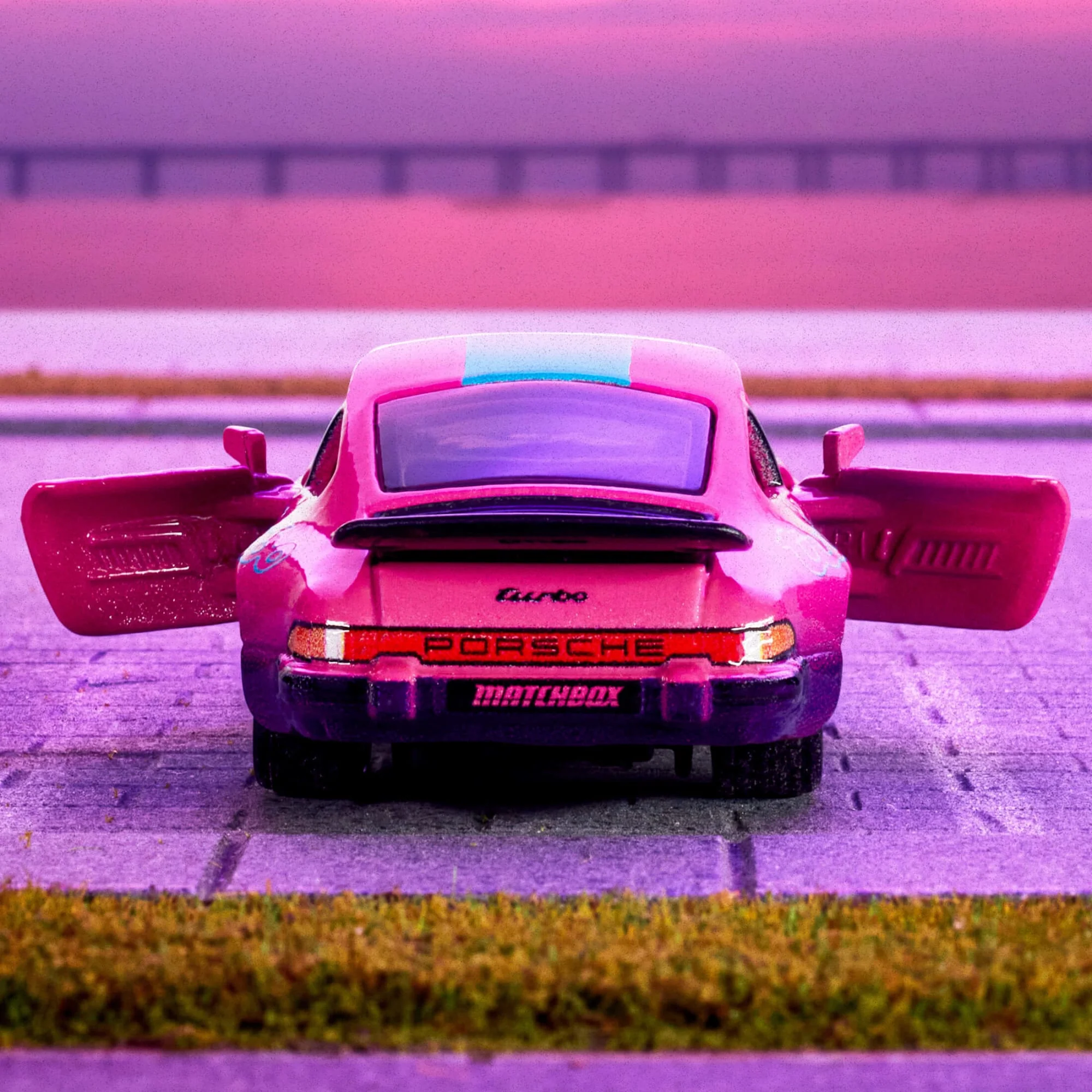 Matchbox ’80 Porsche 911 Turbo - Image 10