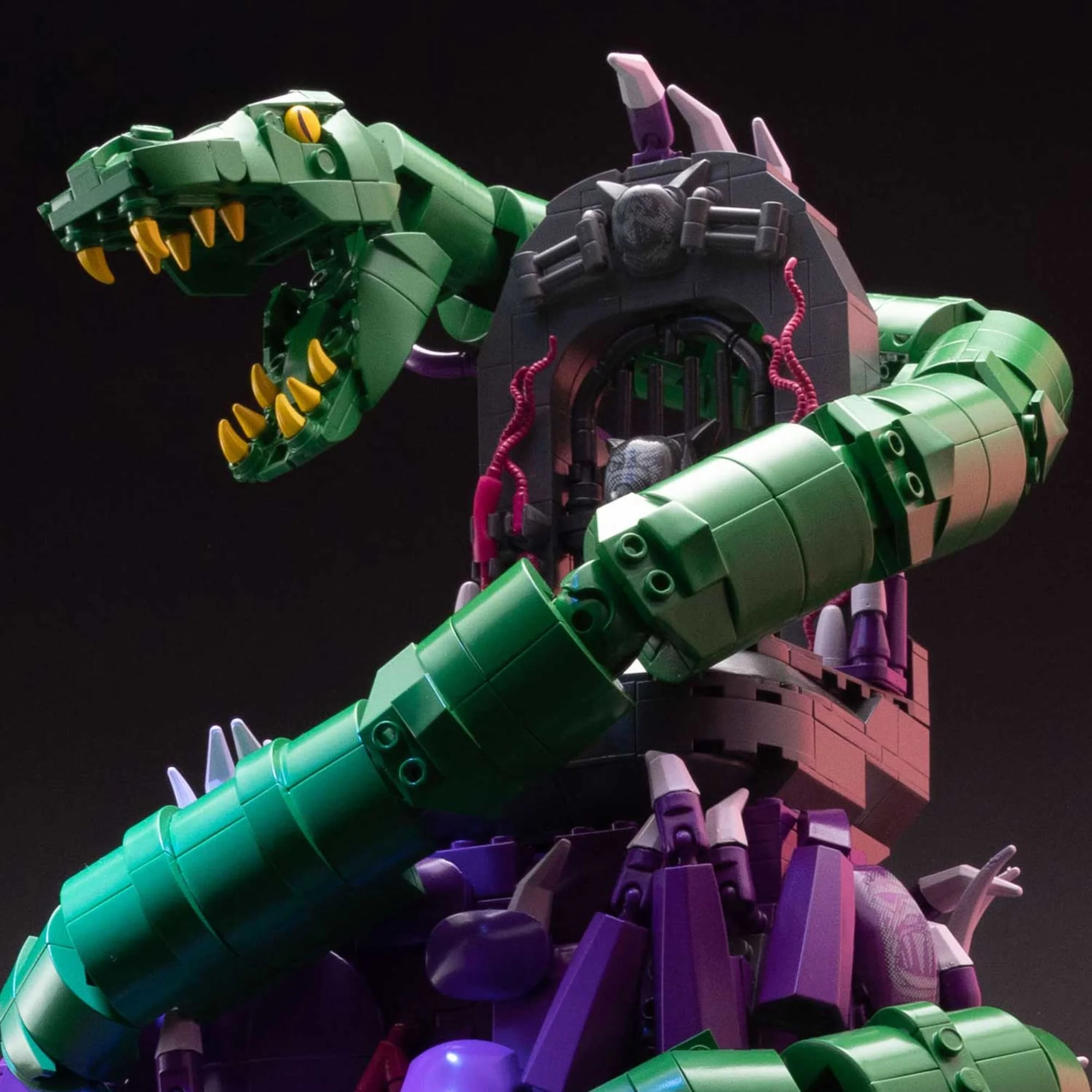 MEGA Masters of the Universe Snake Mountain - Image 5