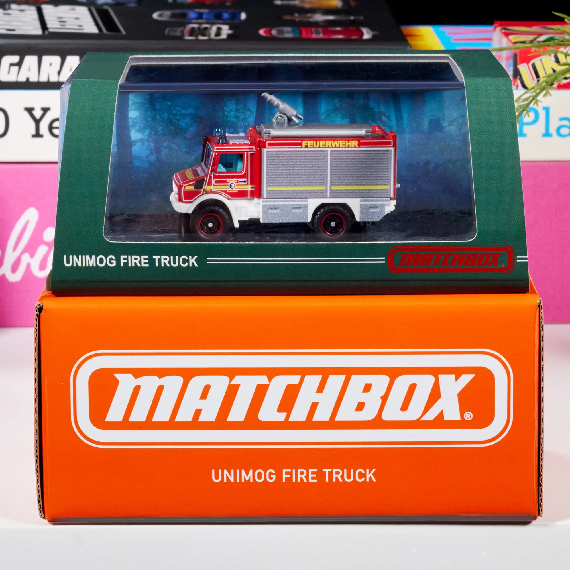 Matchbox Collectors Mercedes-Benz Unimog Fire Truck - Image 16