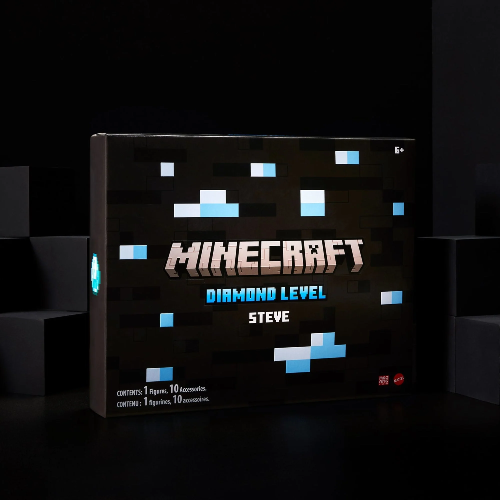 Minecraft Diamond Level Steve Collector Action Figure - Image 11