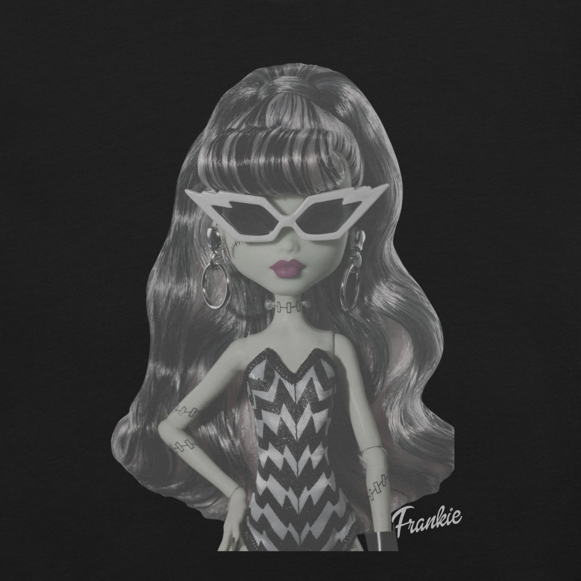 Monster High Barbie Frankie Barbie Black T-shirt - Image 4