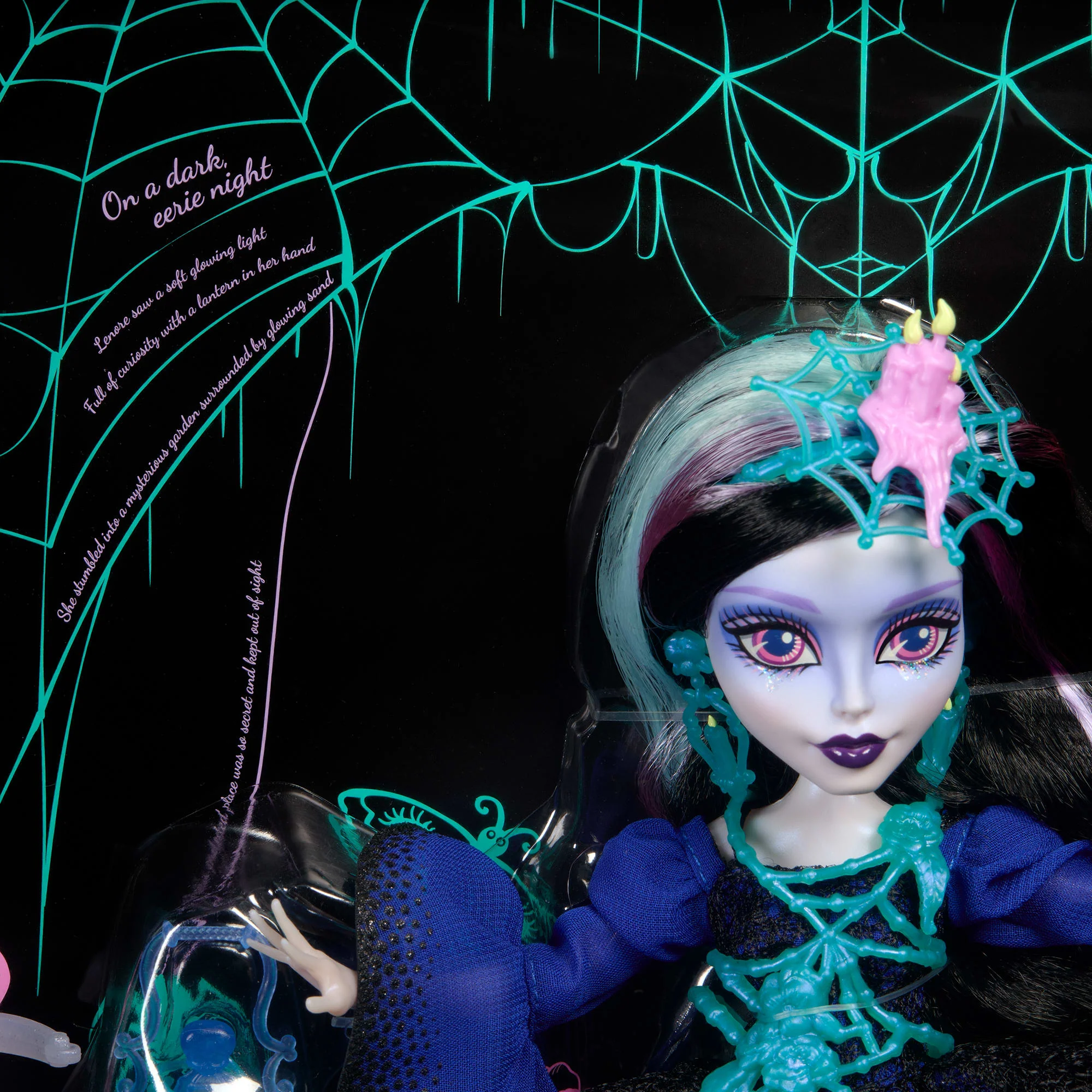 Monster High Designer Series Lenore Loomington Doll - Image 13