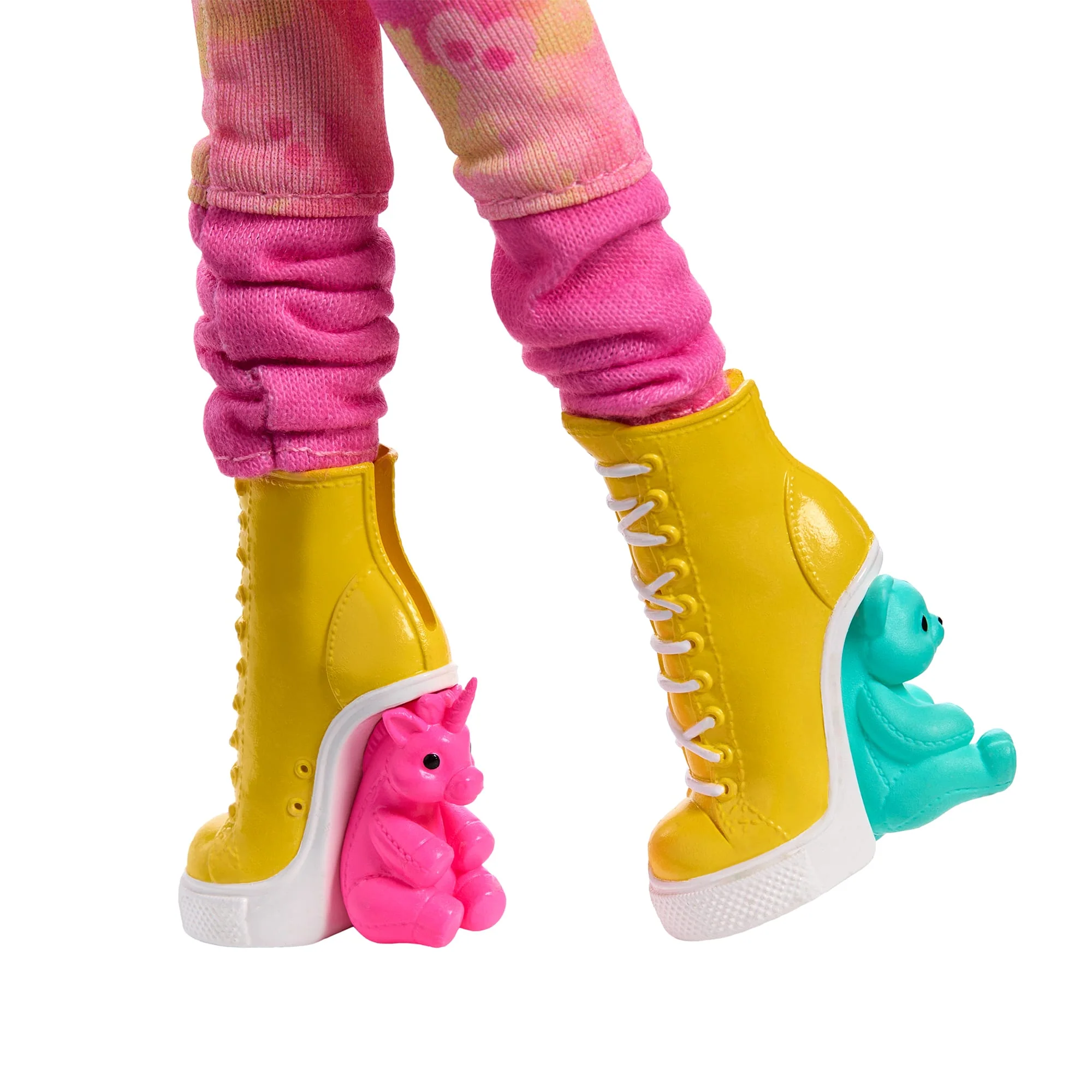 Monster High Enid Sinclair Doll - Image 7