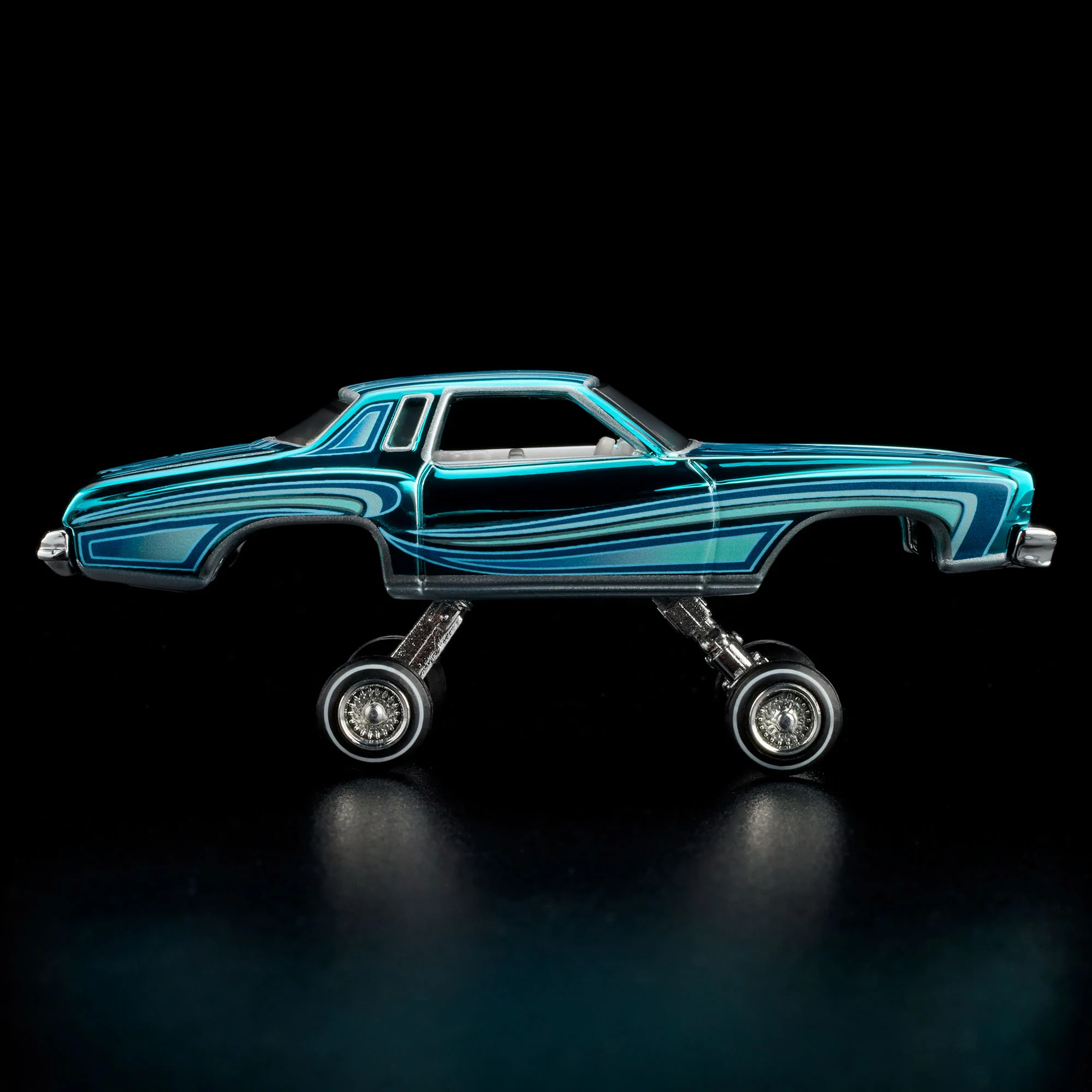RLC Exclusive 1975 Chevrolet Monte Carlo - Image 7