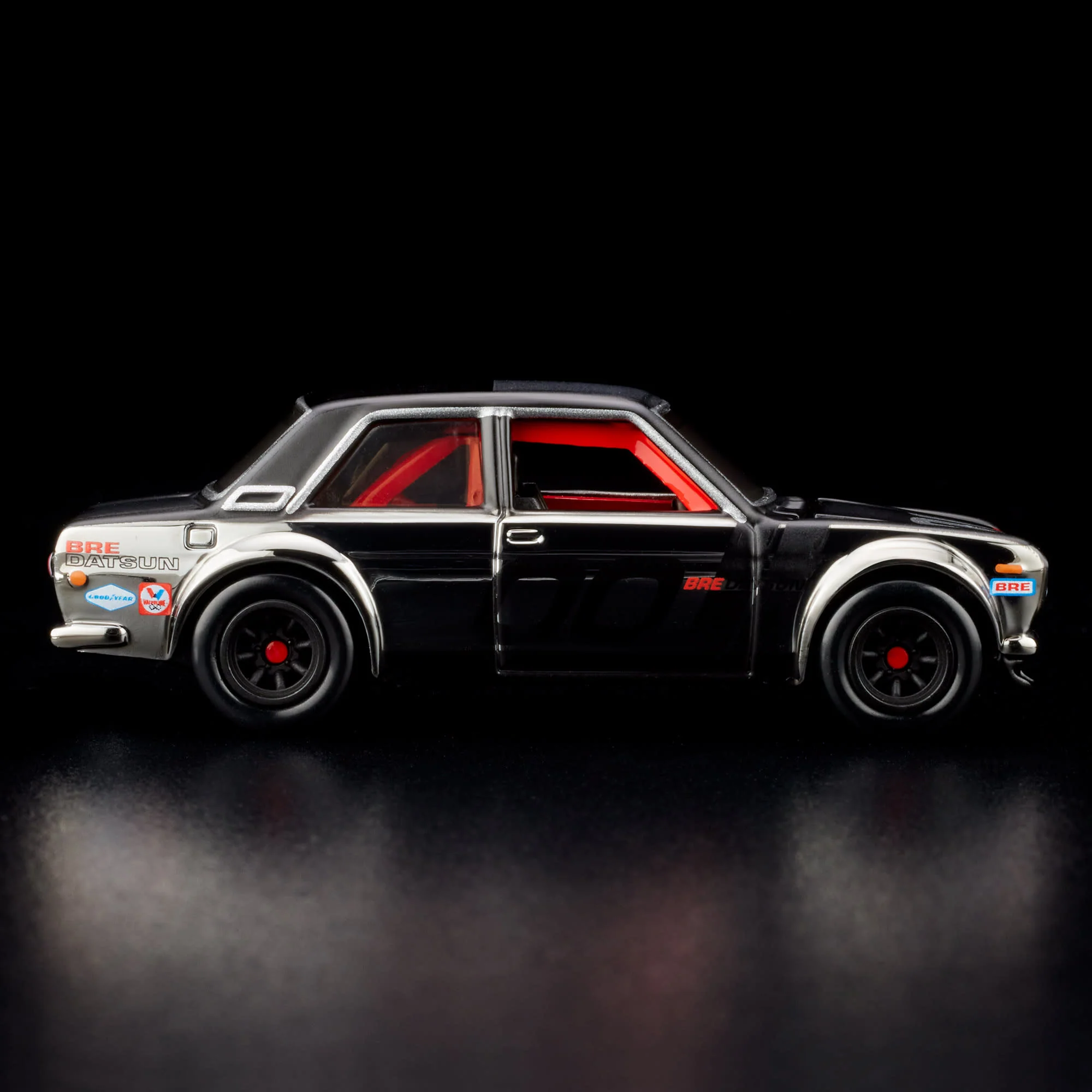 Hot Wheels RLC '71 Datsun 510 - Image 10