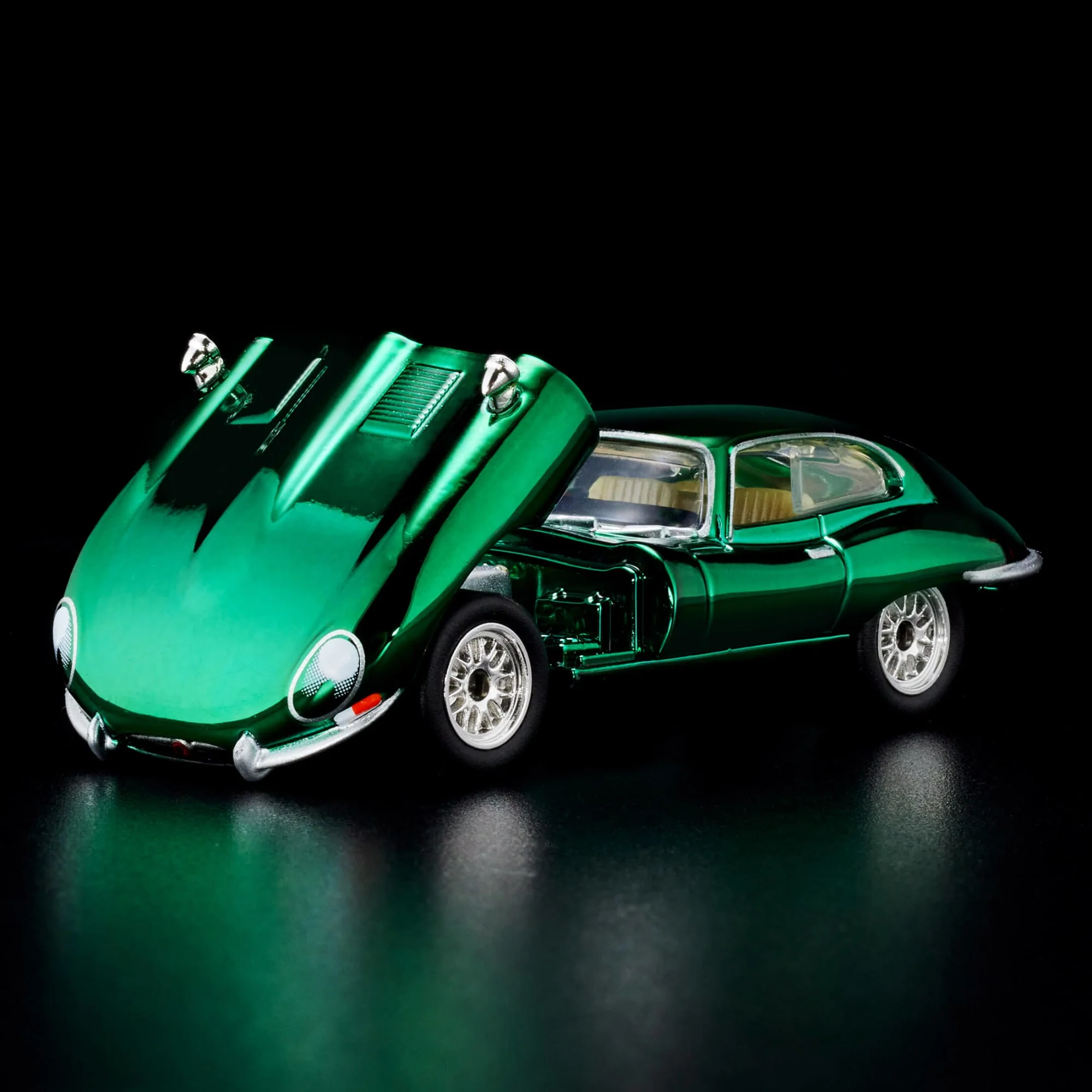 RLC Exclusive 1964 Jaguar E-Type - Image 2