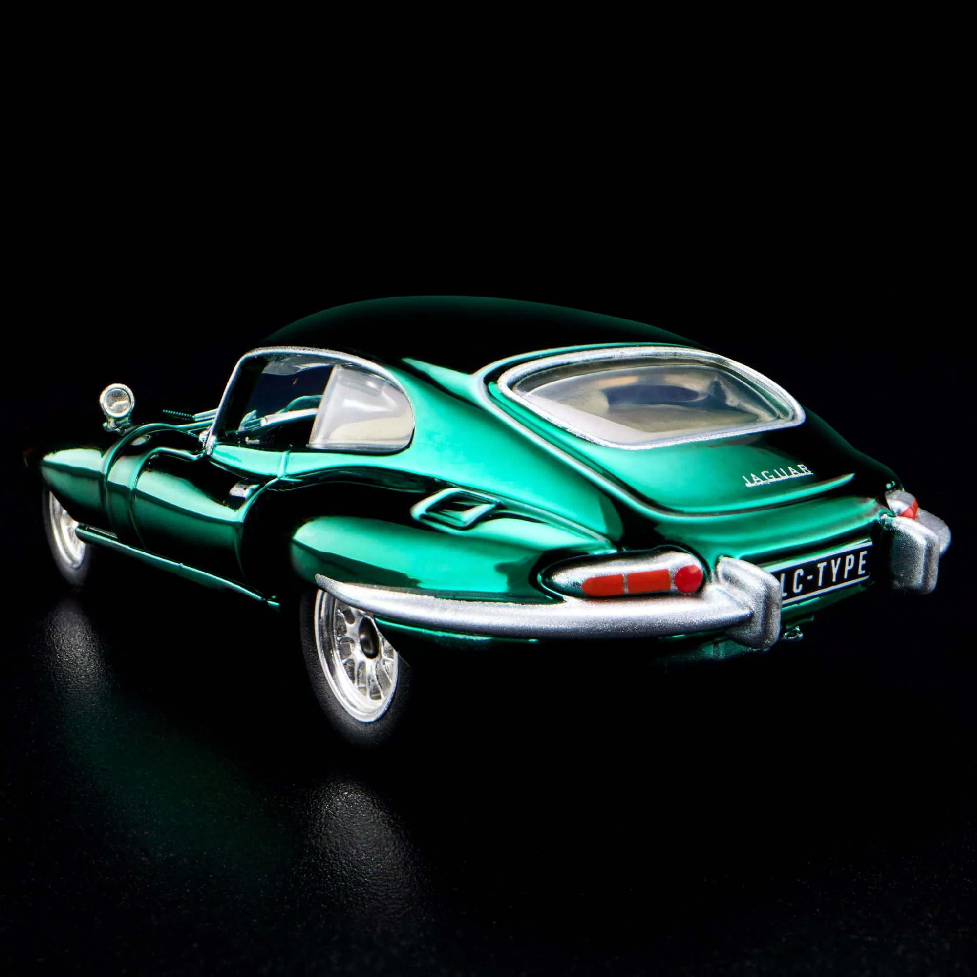 RLC Exclusive 1964 Jaguar E-Type - Image 8