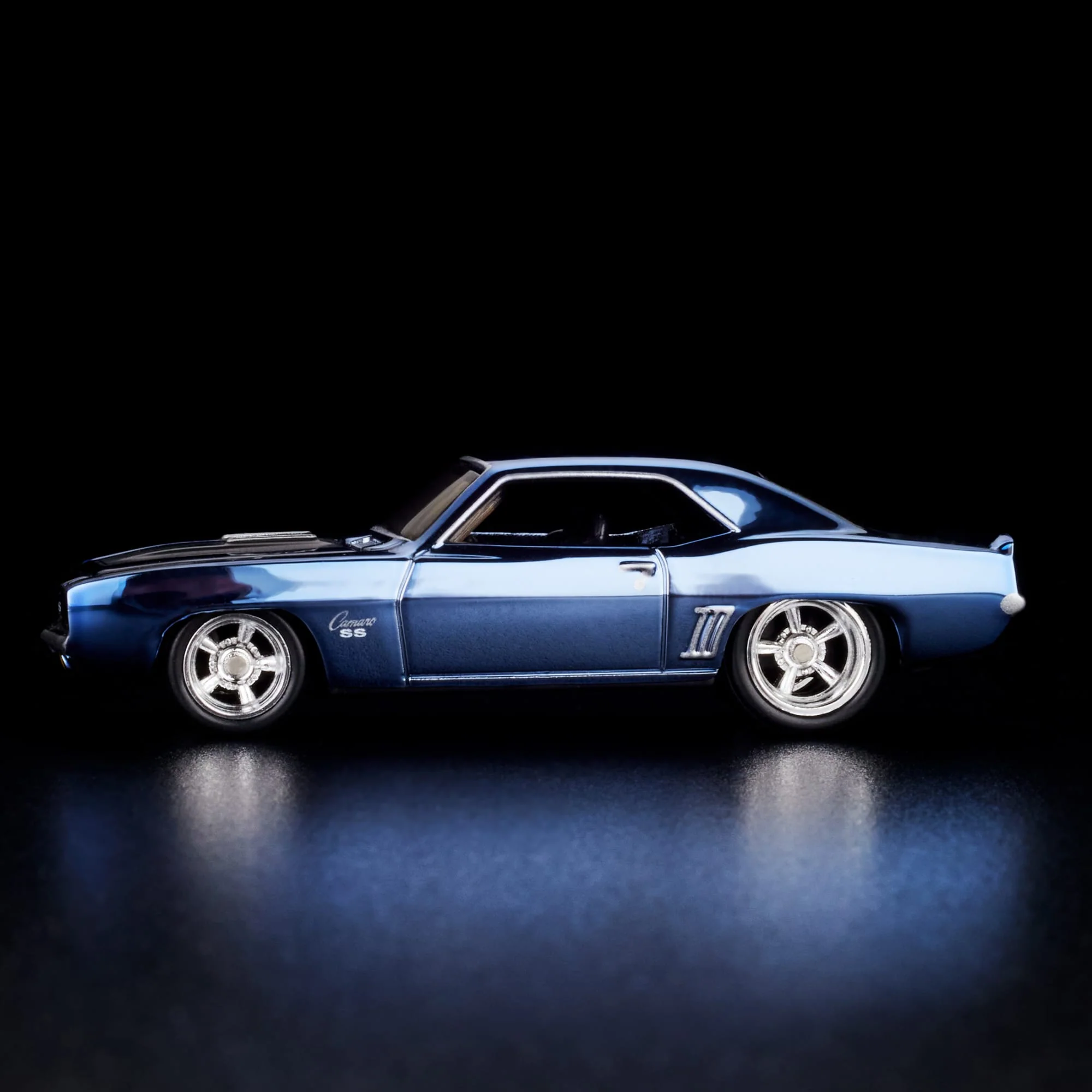 RLC Exclusive 1969 Chevy Camaro SS - Image 2