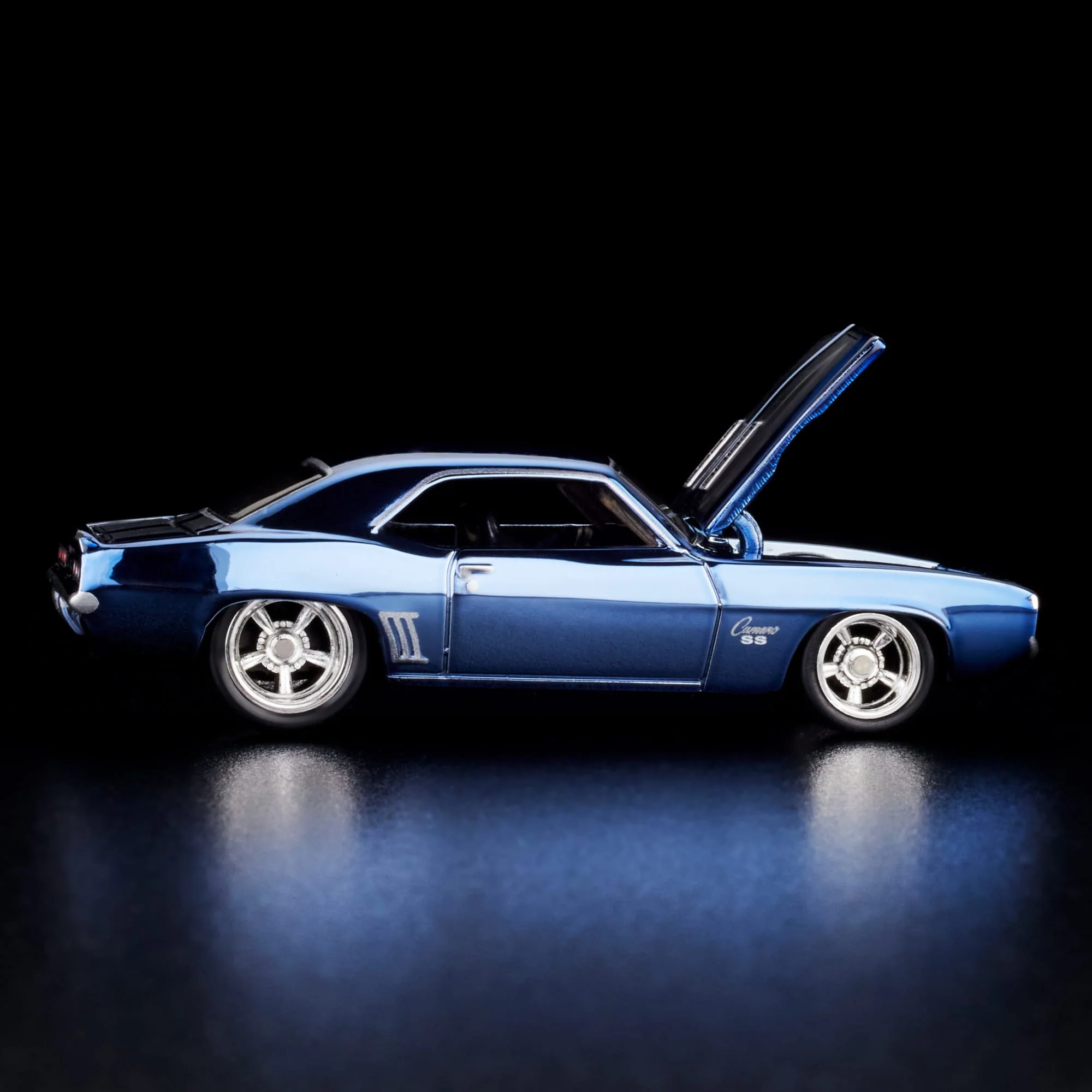 RLC Exclusive 1969 Chevy Camaro SS - Image 7