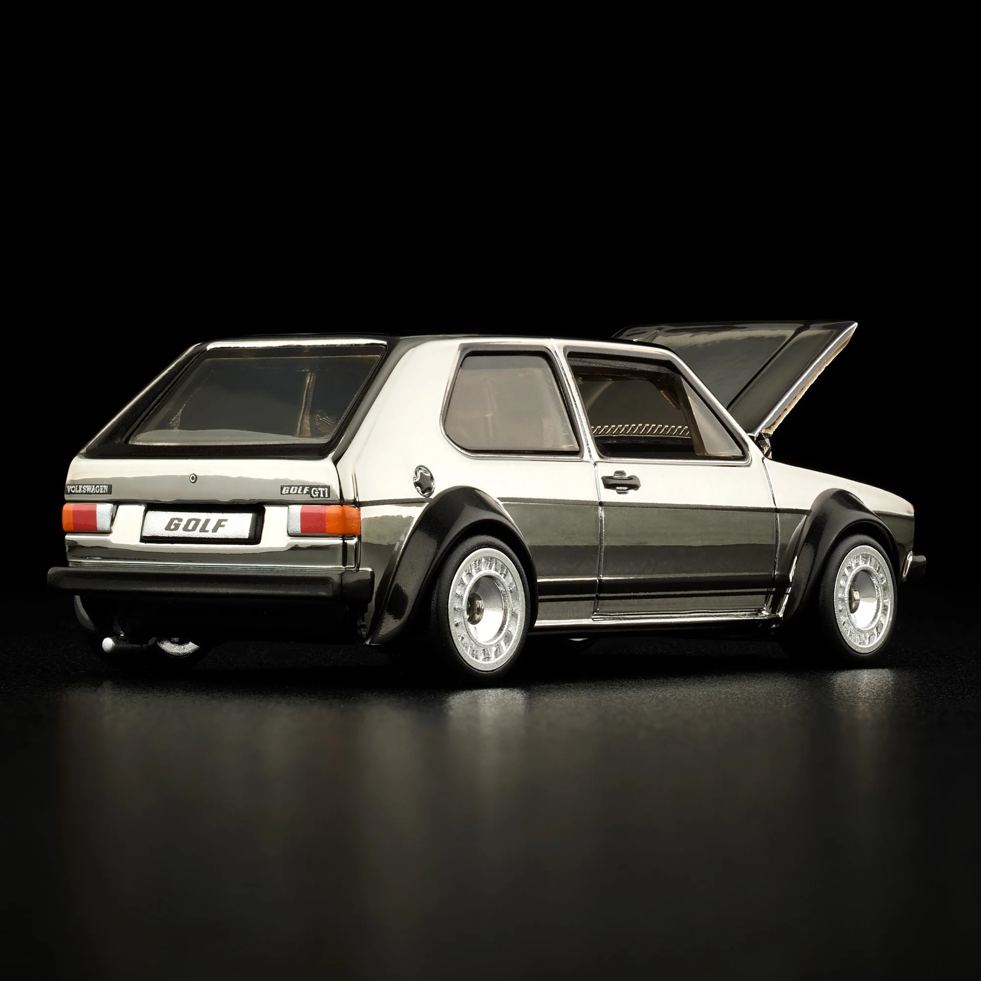 RLC Exclusive 1976 Volkswagen Golf Mk1 GTI - Image 11