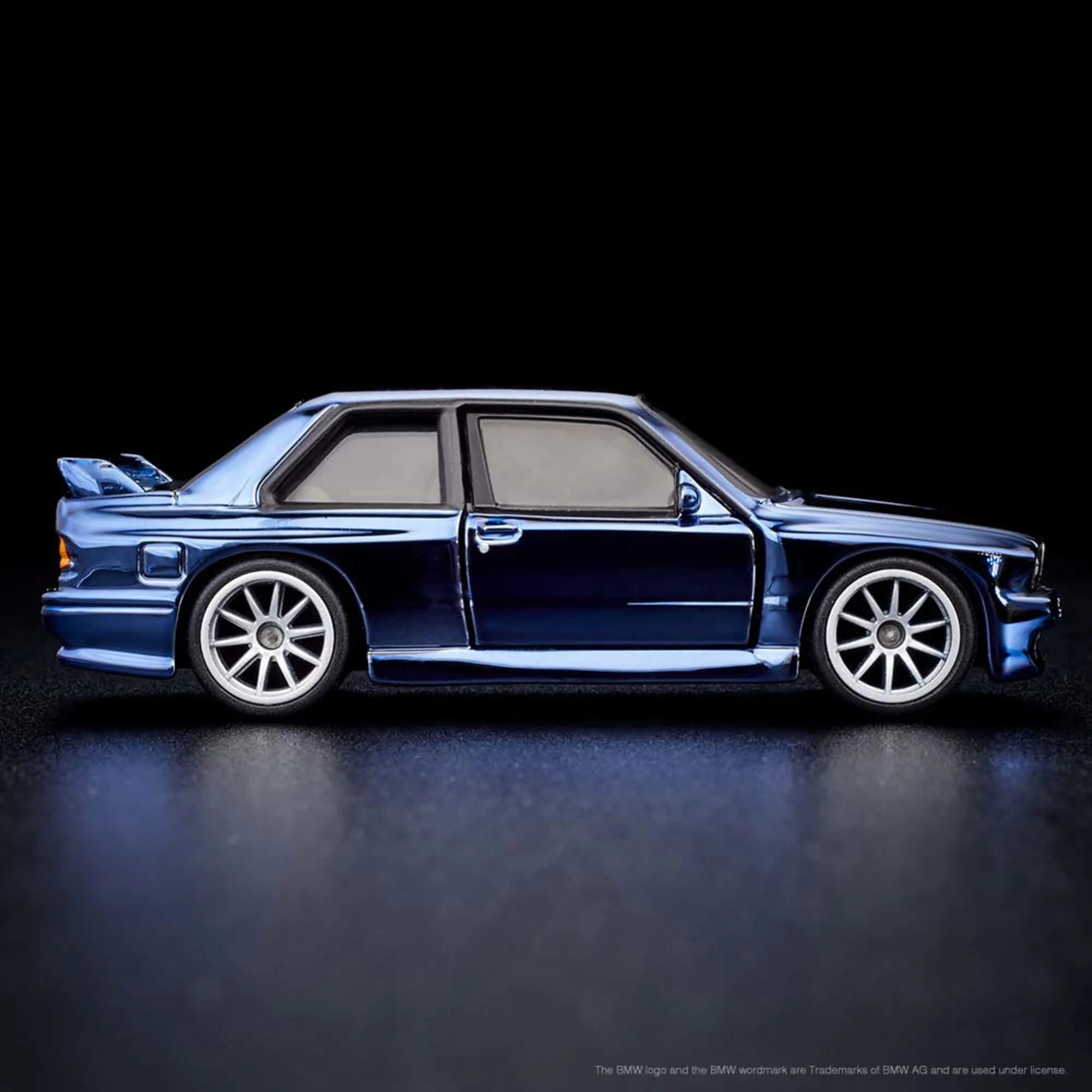 RLC Exclusive 1991 BMW M3 - Image 3