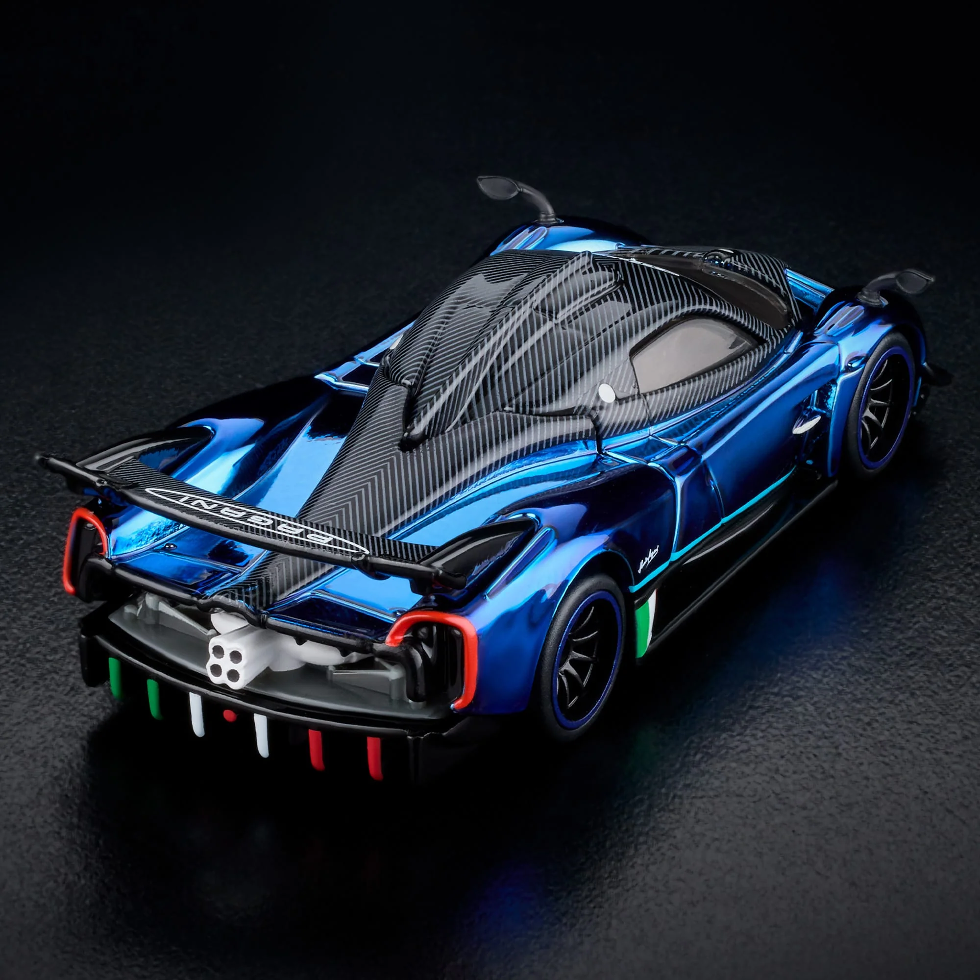 RLC Exclusive 2021 Pagani Huayra R - Image 13