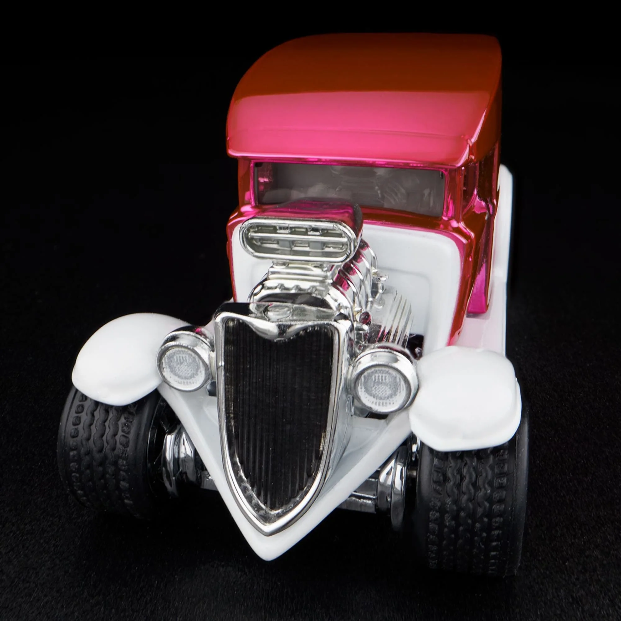 RLC EXCLUSIVE 2022 COLLECTOR NATIONALS BLOWN DELIVERY - Image 5