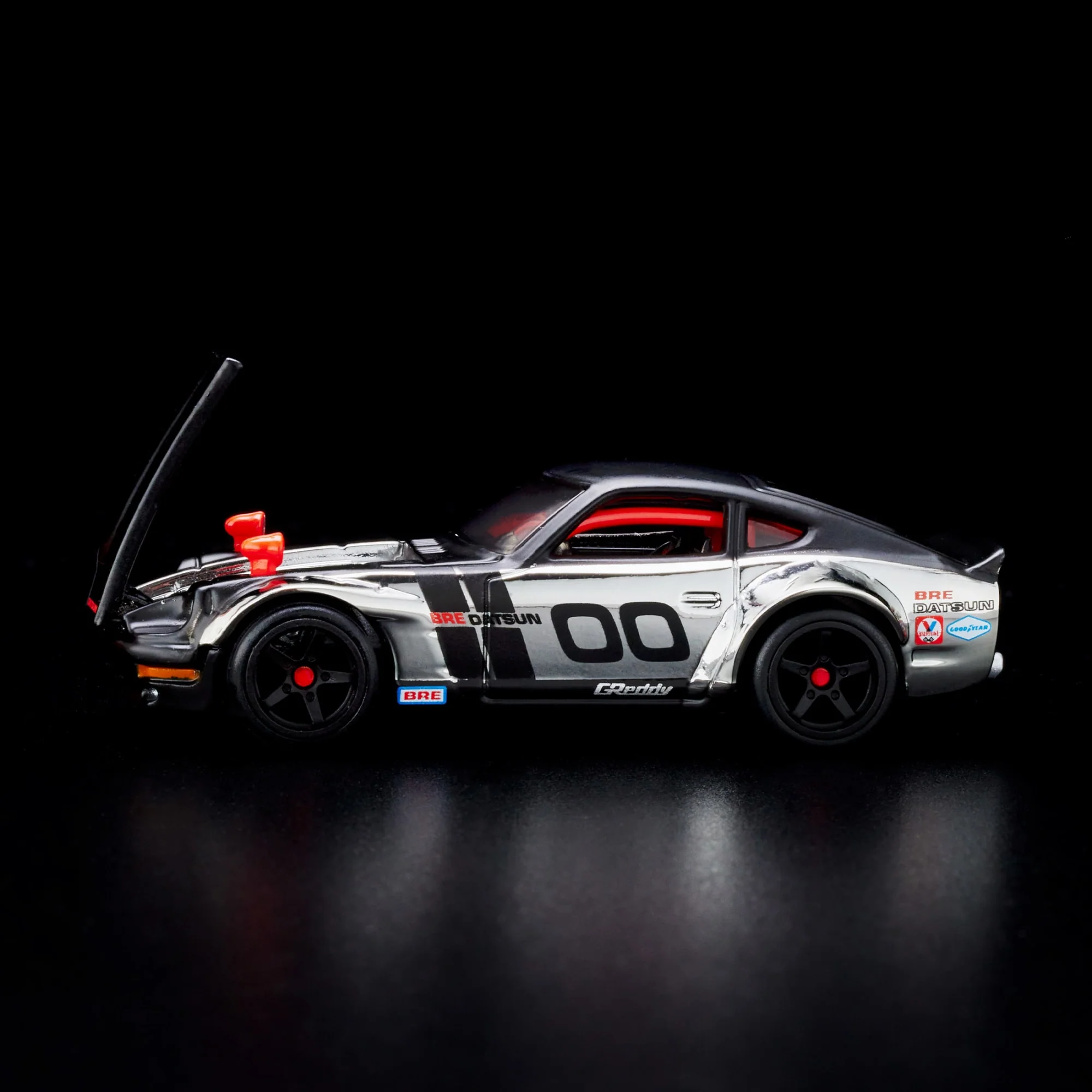 RLC Exclusive Custom ’72 Datsun 240Z - Image 5