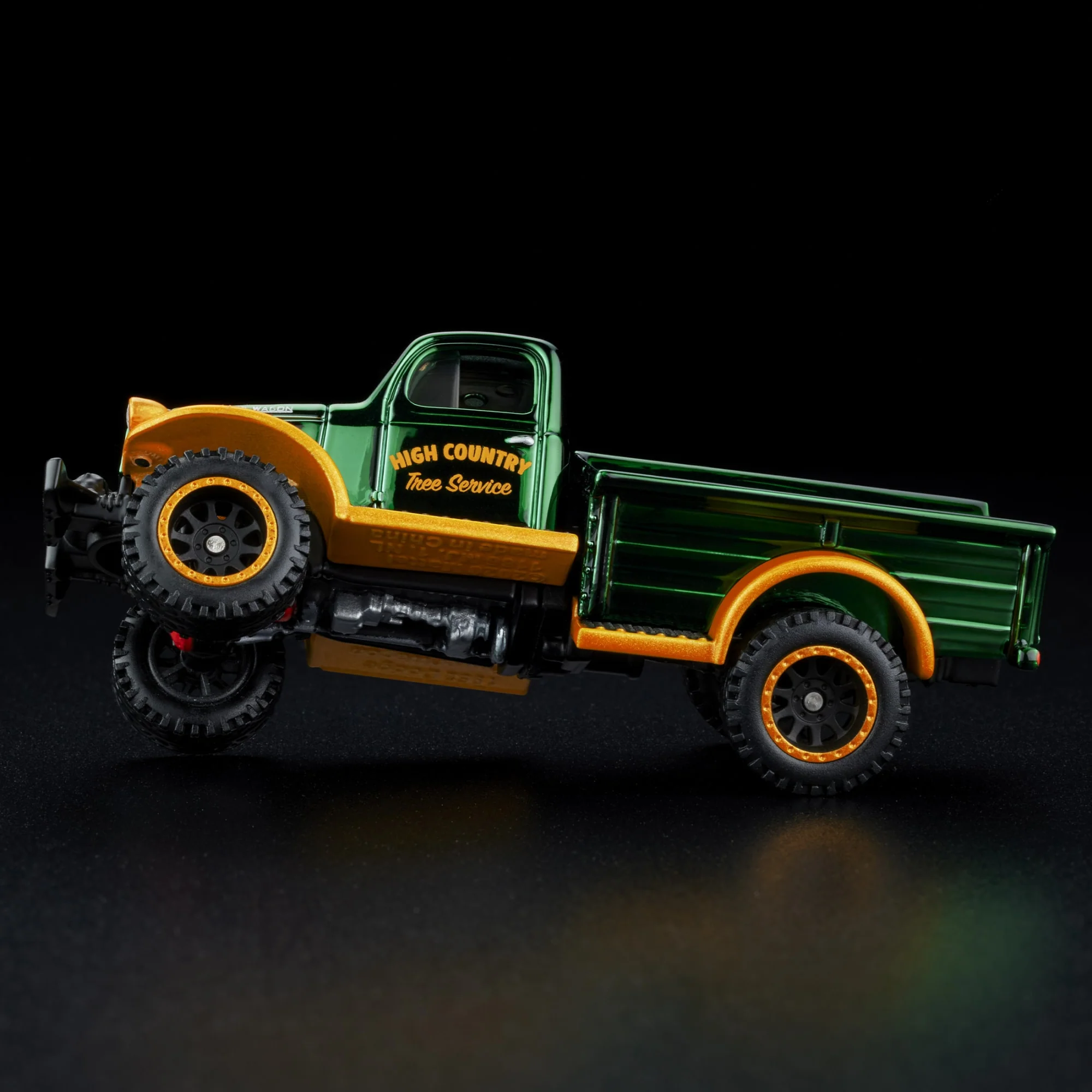 RLC Exclusive Holiday 1952 Dodge Power-Wagon - Image 6
