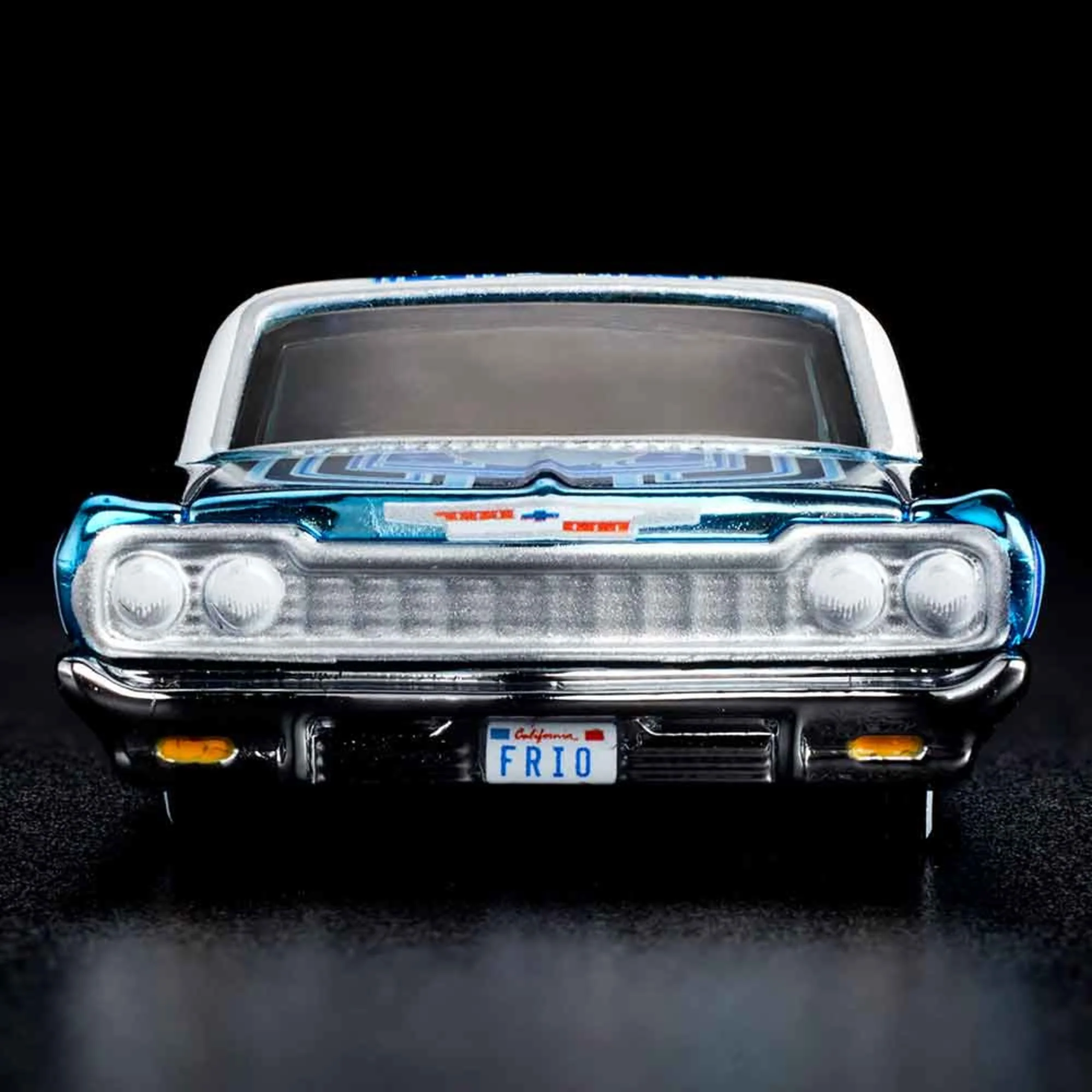 RLC Exclusive Holiday ’64 Impala - Image 10