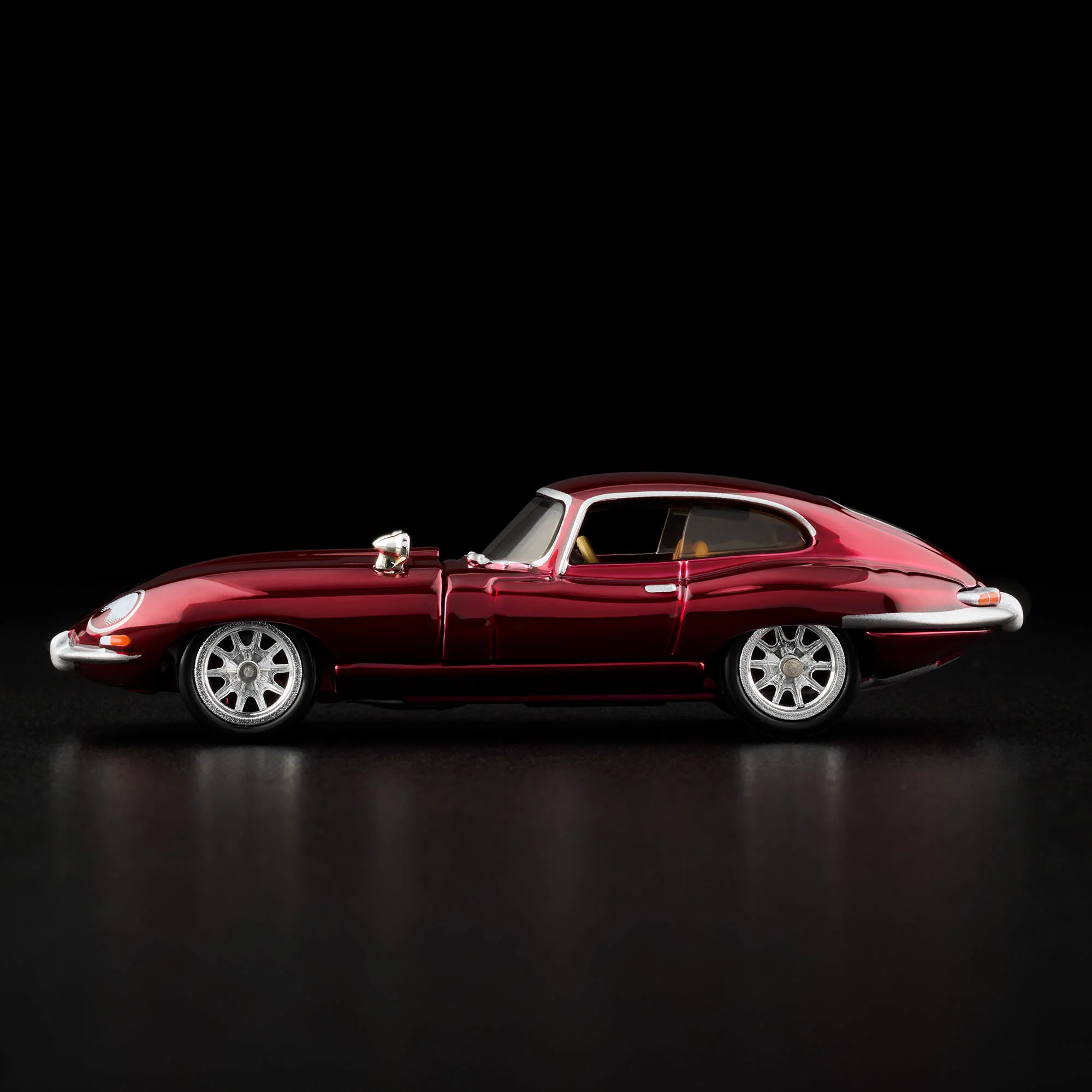 RLC Exclusive 1964 Jaguar E-Type - Image 7