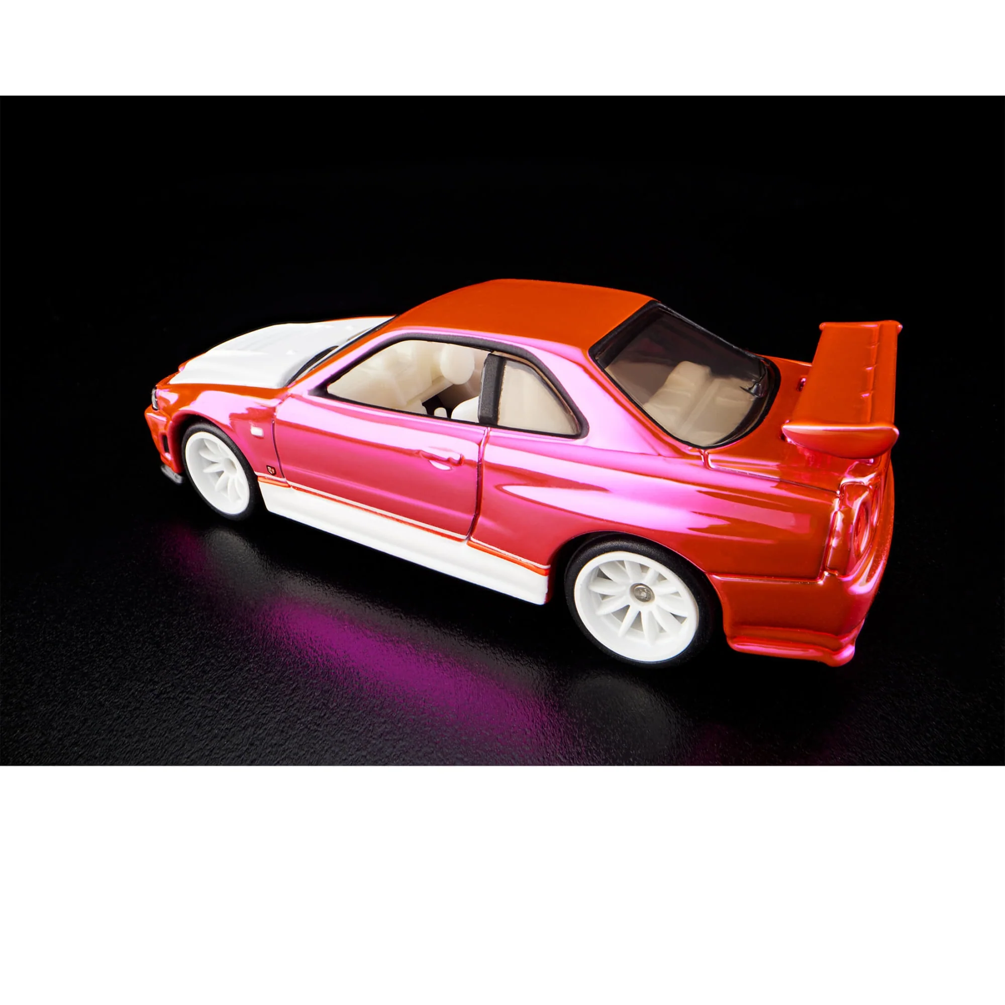 RLC Exclusive Pink Editions Nissan Skyline GT-R - Image 17